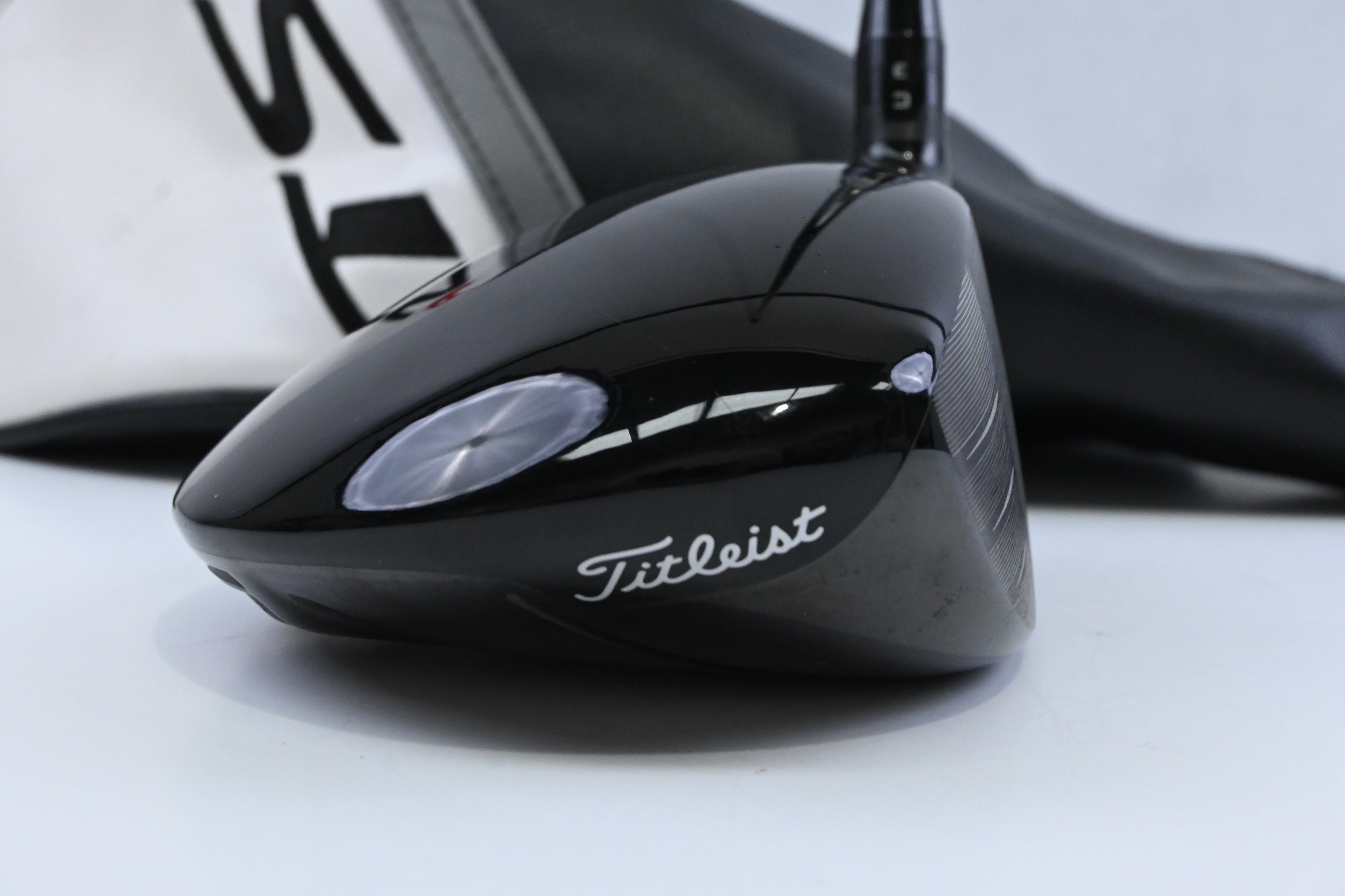 Titleist TSR3 Driver / 10 Degree / X-Flex HZRDUS Gen4 Black 70 Shaft