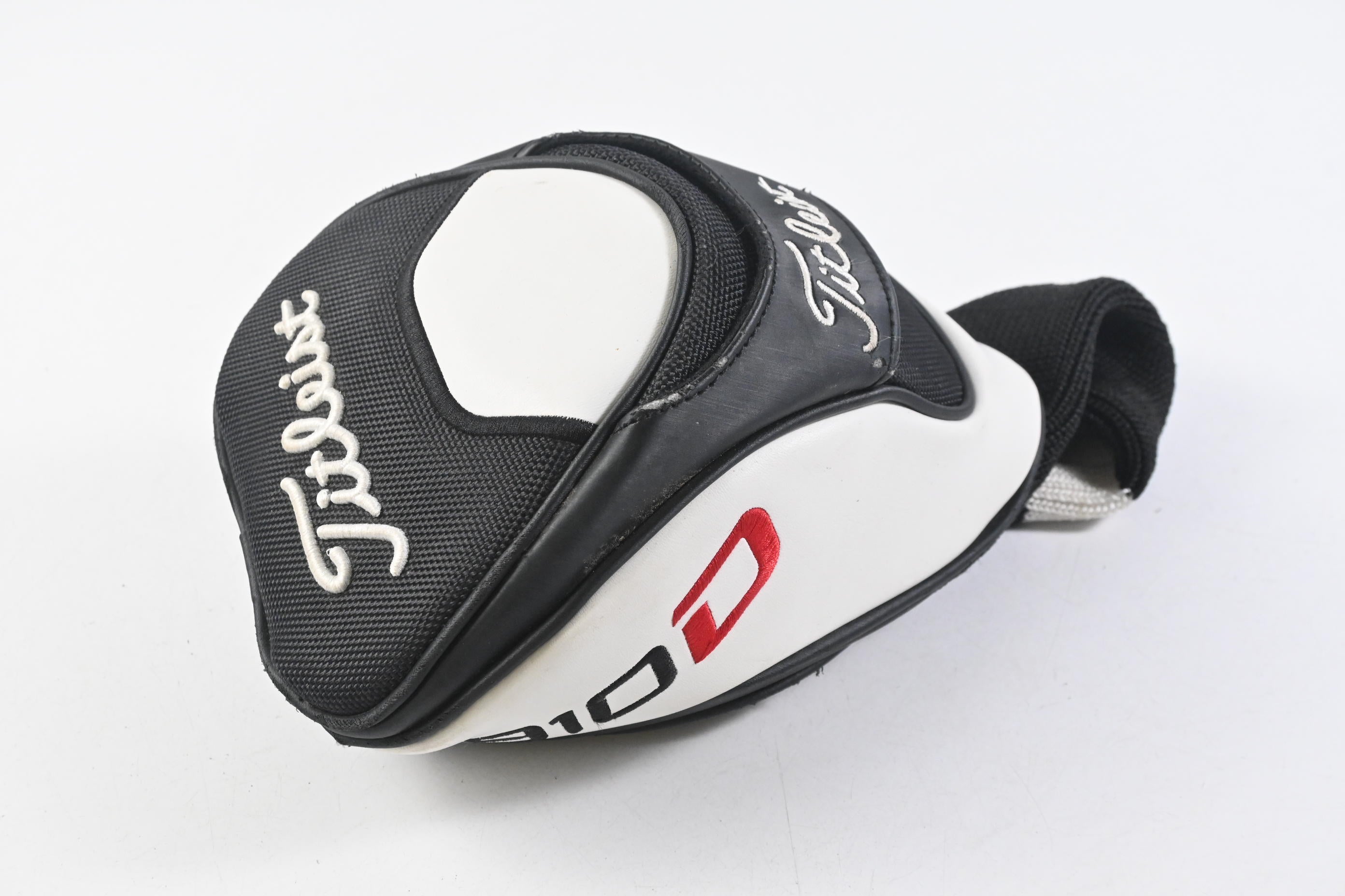 Titleist 910 D2 Driver / 12 Degree / Regular Flex Diamana Kai'li Blue 65 Shaft