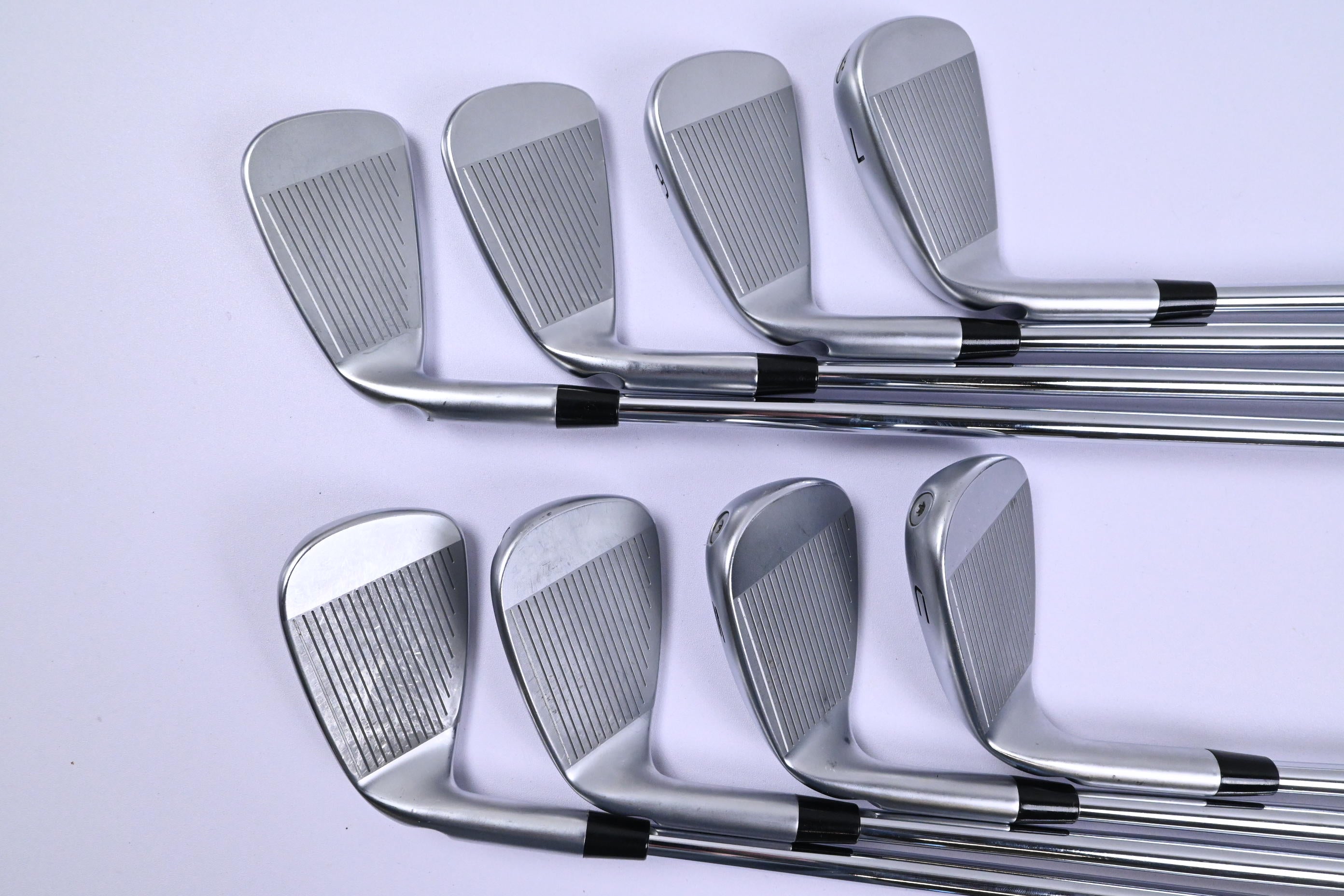 Ping i230 Irons / 4-PW+GW / White Dot / Regular Flex Dynamic Gold 105 R300