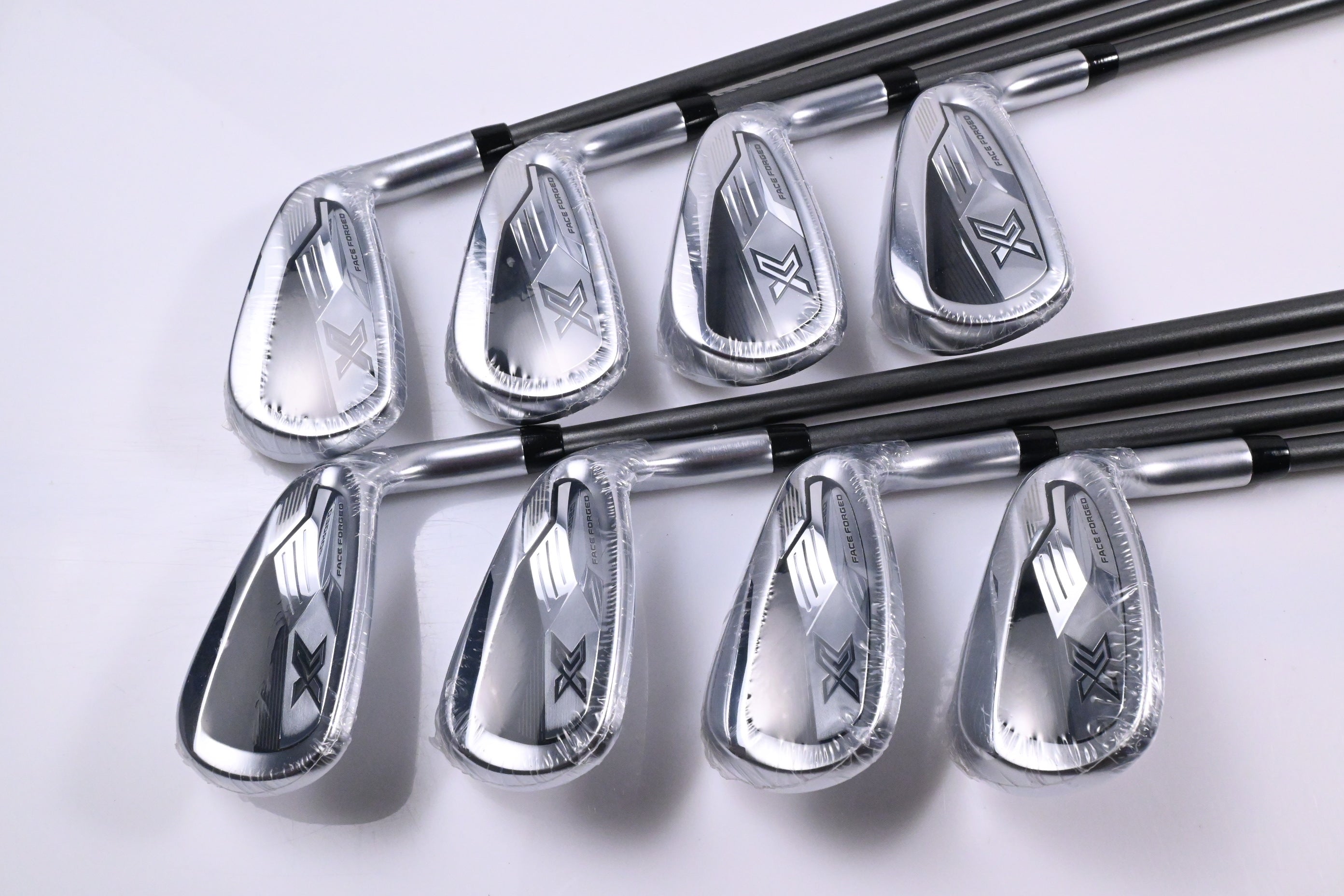 XXIO 13 X Irons / 5-PW+AW+SW / Regular Flex Miyazaki AX-II 57 Shafts