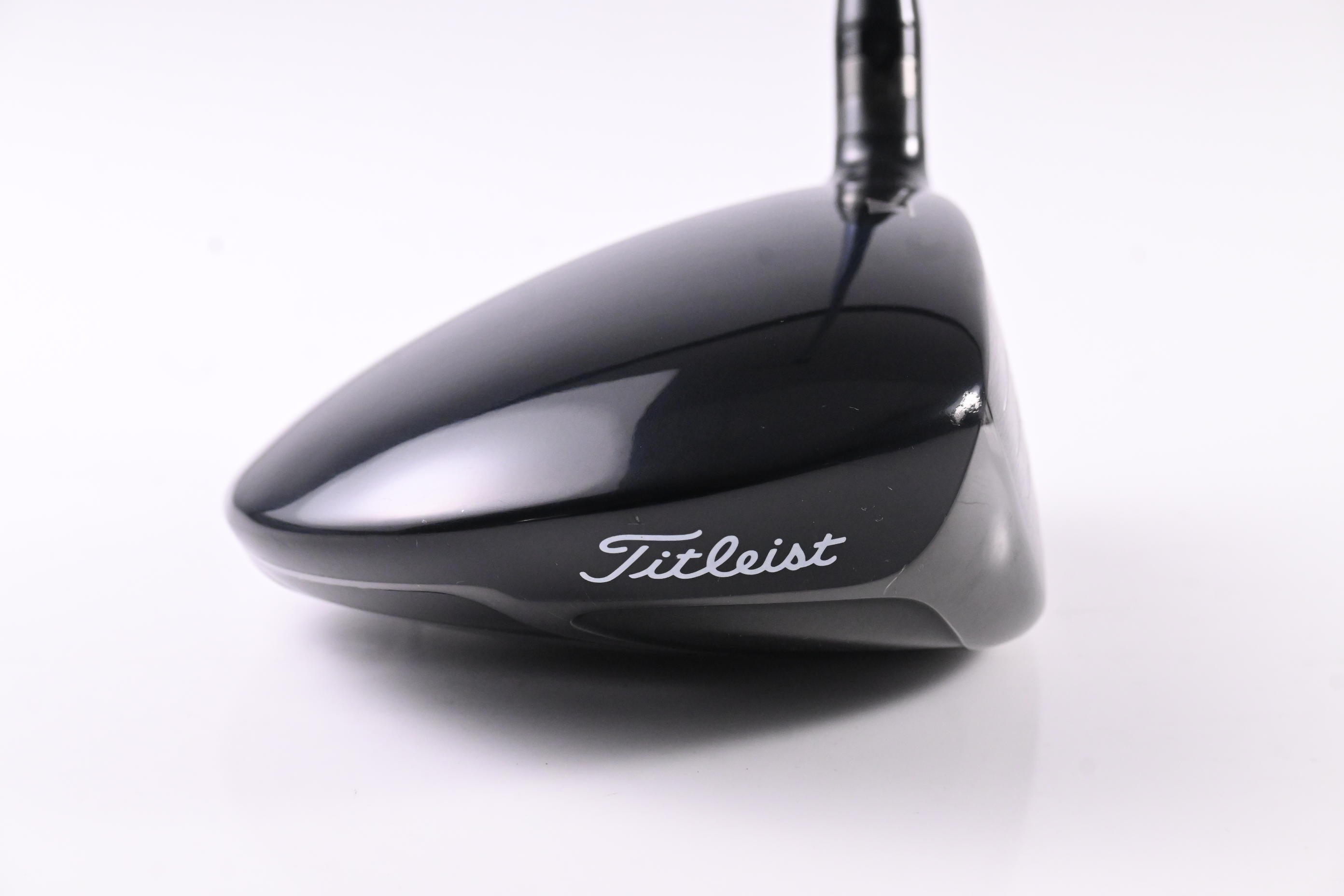 Titleist 910 D2 Driver / 10.5 Degree / Stiff Flex Diamana Kai'Li 65 Shaft