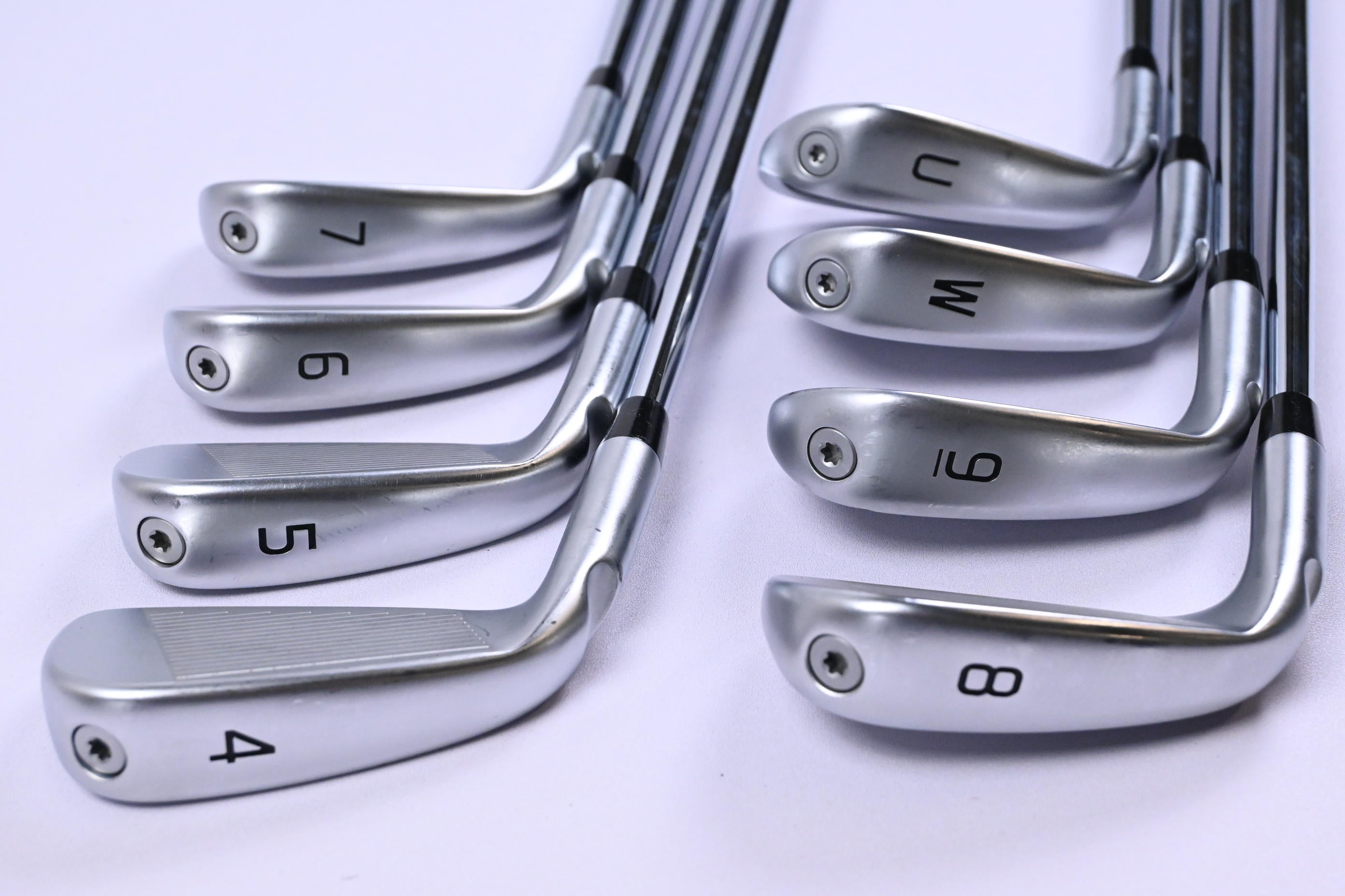 Ping i230 Irons / 4-PW+GW / White Dot / Regular Flex Dynamic Gold 105 R300