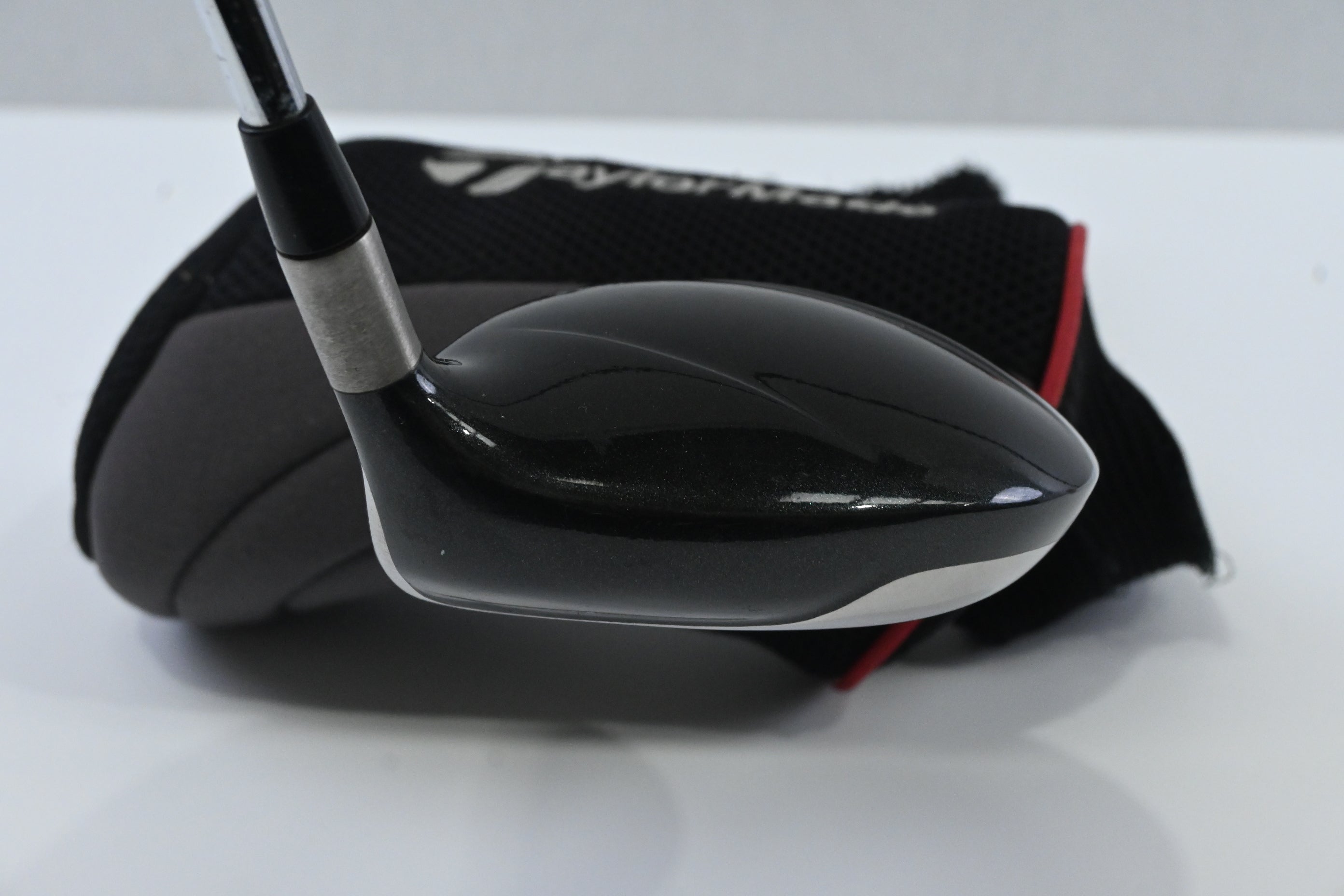 Taylormade 300 Ti Driver / 10.5 Degree / Stiff Flex FCM Rifle Shaft