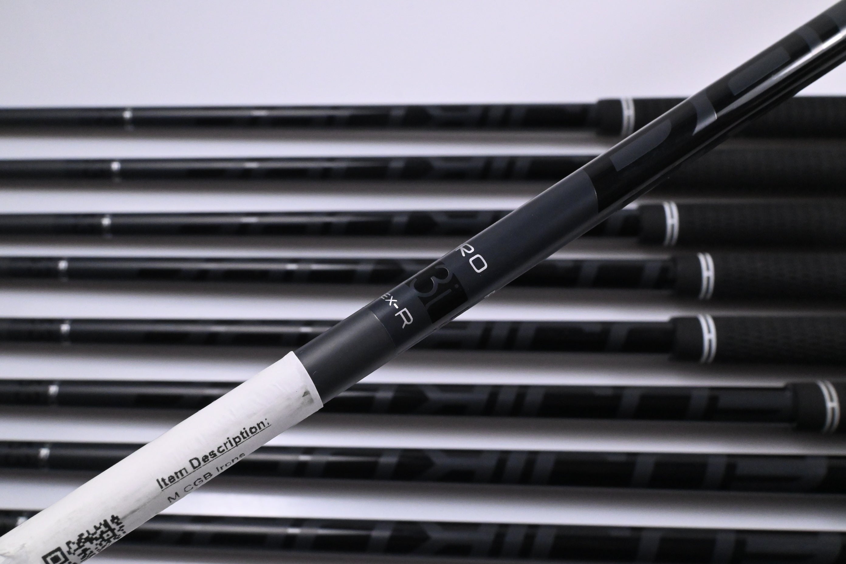 Taylormade M CGB Irons / 4-PW+AW+SW / Regular Flex Fujikura Pro 63 Shafts