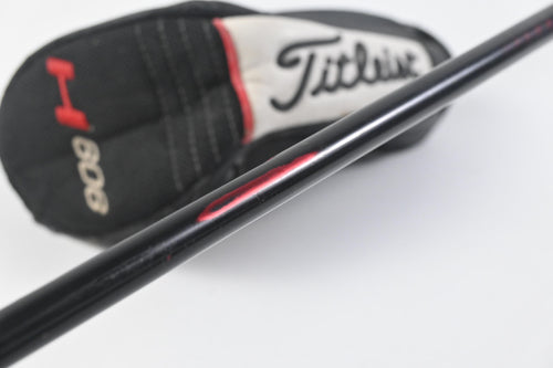 Titleist 909H #2 Hybrid / 17 Degree / Regular Flex Aldila Voodoo Shaft