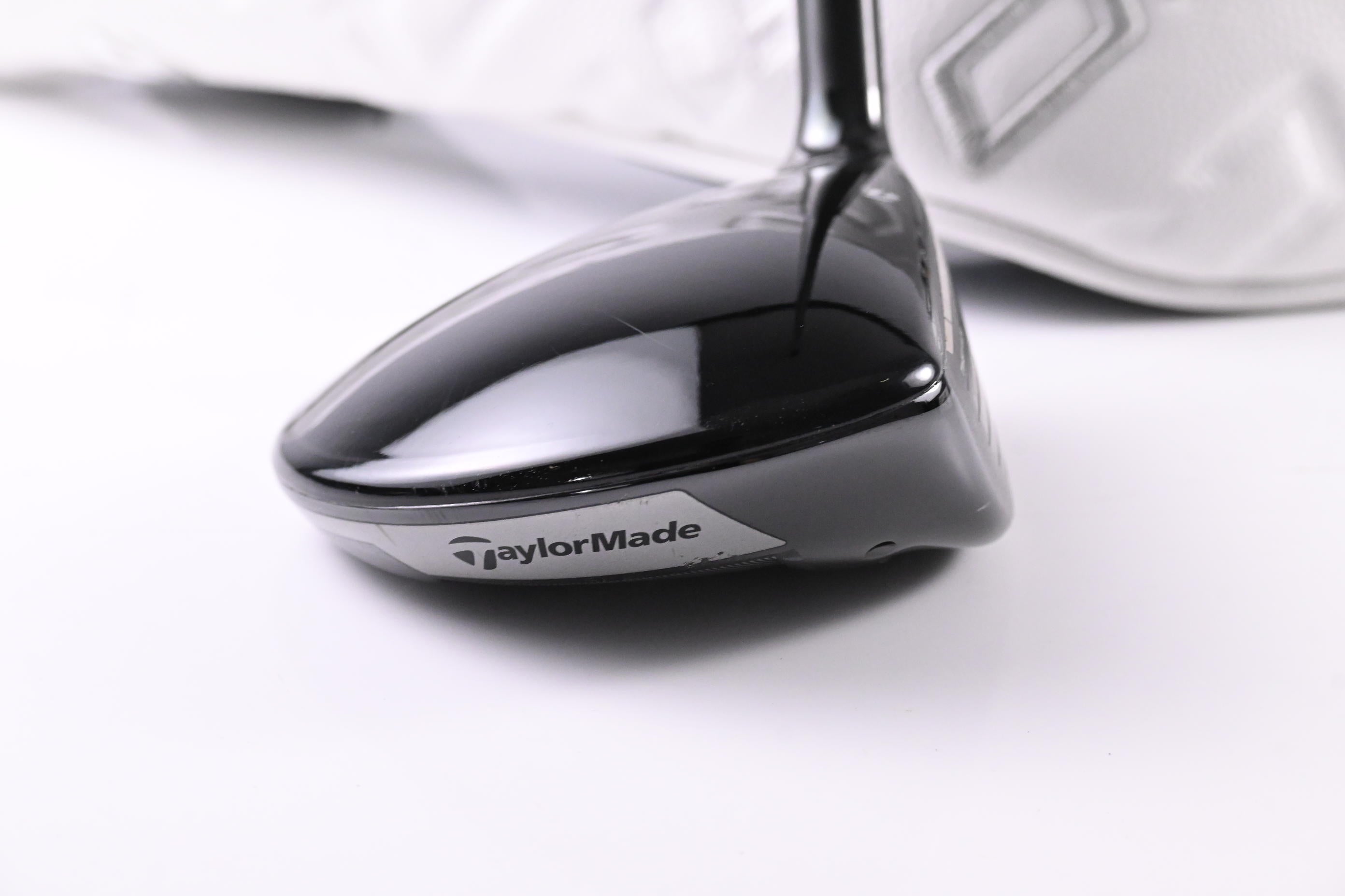 Taylormade Qi10 #3 Wood / 15 Degree / X-Flex Kai'li White 70 Shaft