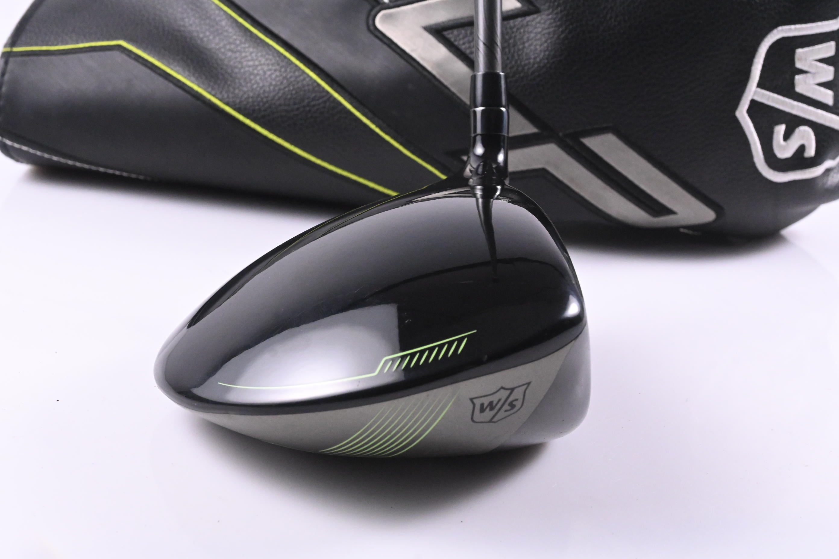 Wilson Launch Pad 2022 Driver / 10.5 Degree / Senior Flex EvenFlow 50 Shaft