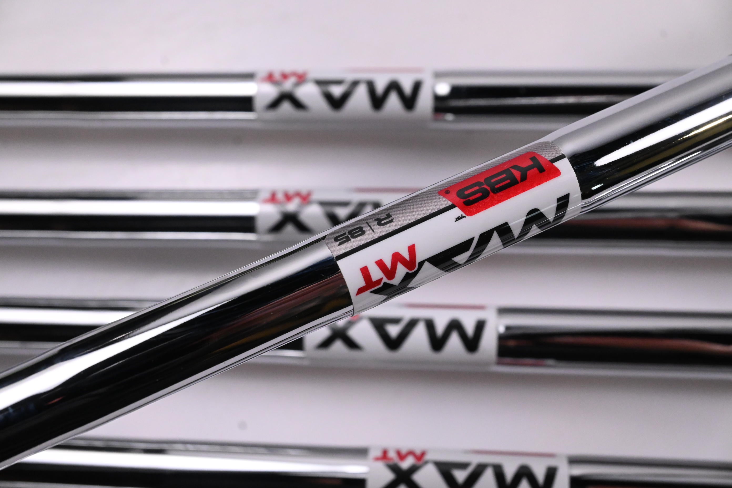 Left Hand Taylormade Qi Max Irons / 5-PW / Regular Flex KBS MAX MT 85 Shafts