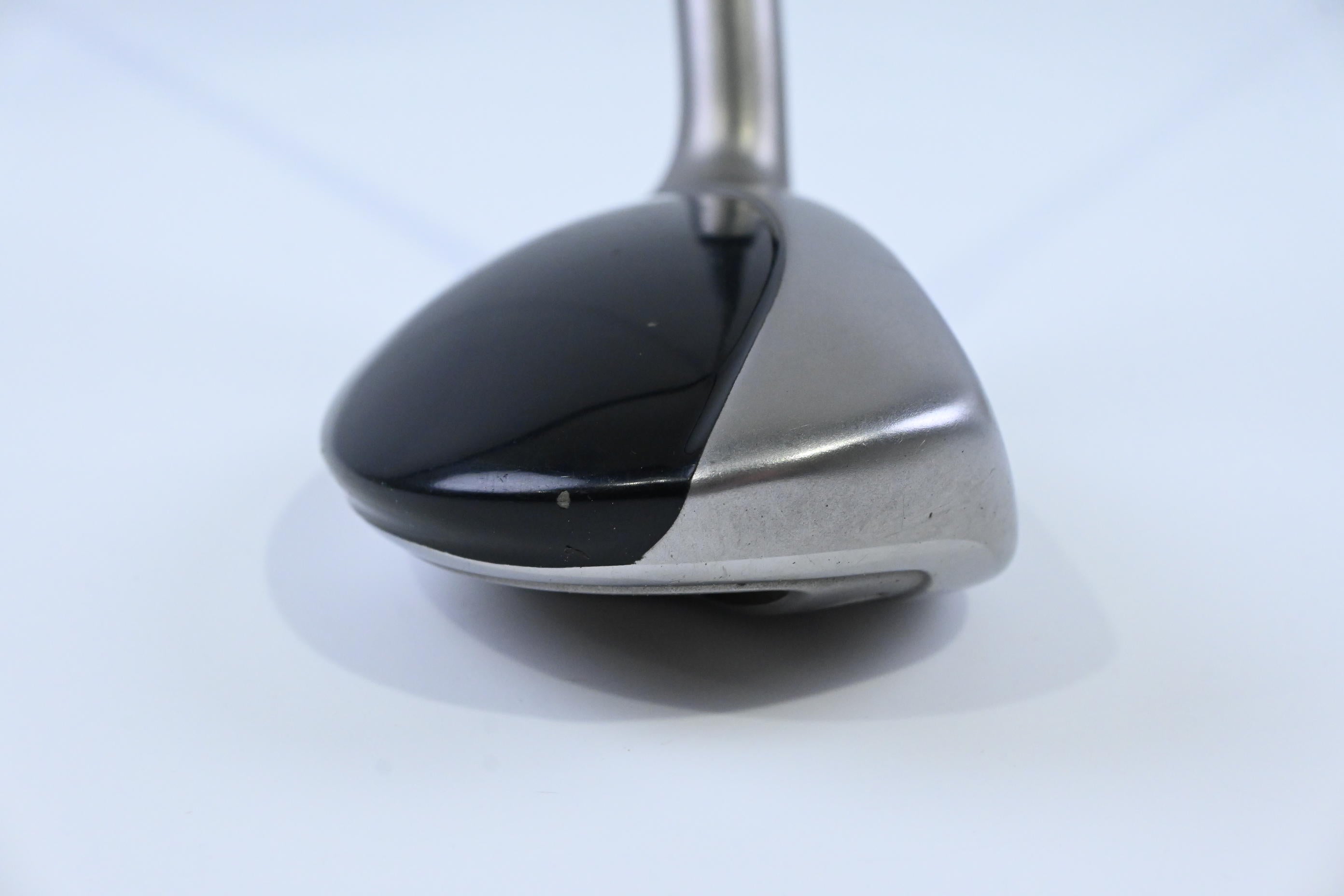 Taylormade R7 Draw #3 Hybrid / 19 Degree / Stiff Flex Taylormade T-Step 90 Shaft