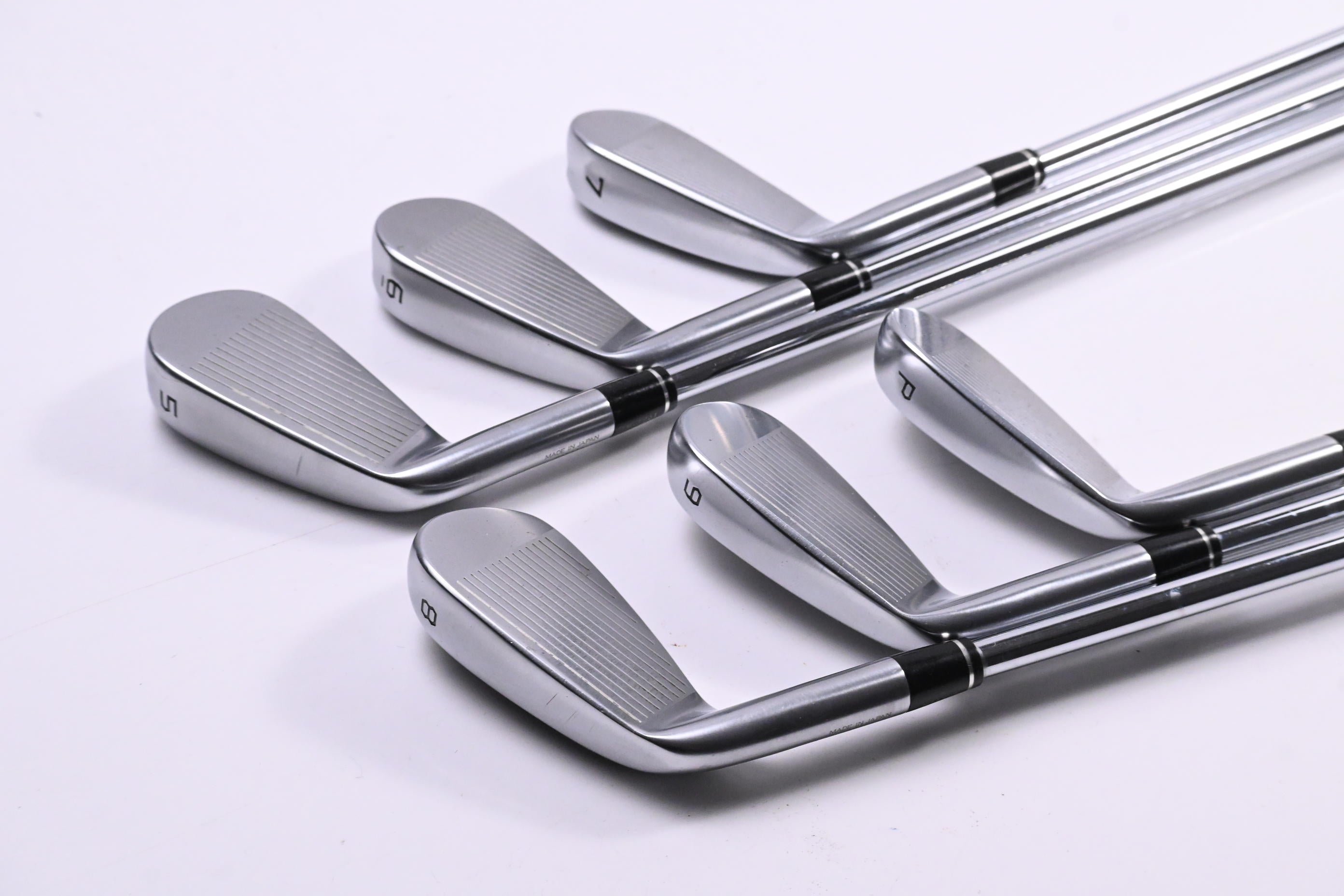 Honma TW 757 P Irons / 5-PW / Regular Flex N.S.Pro 950 GH Neo Shafts