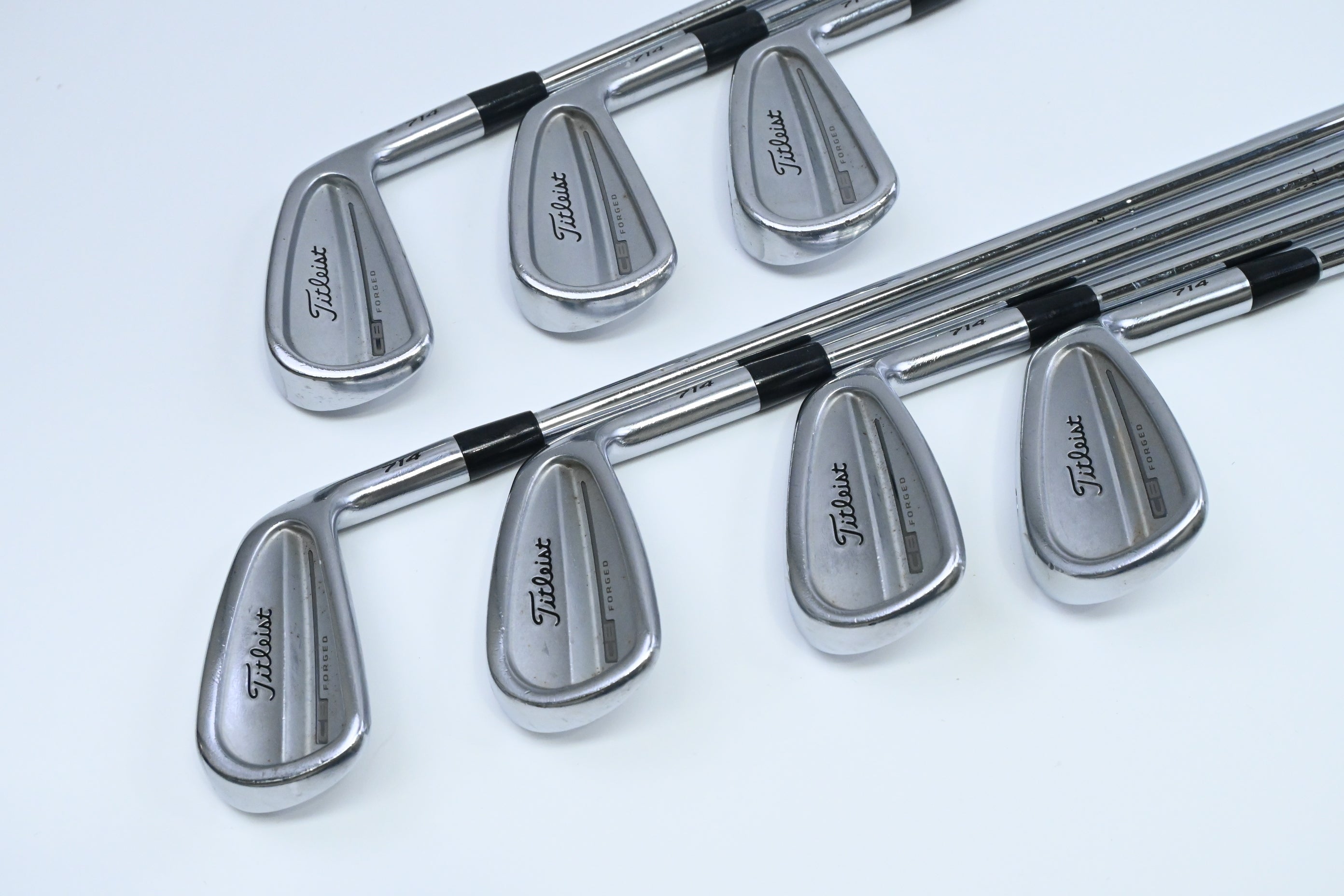 Titleist 714 CB Irons / 4-PW / Stiff Flex Dynamic Gold S300 Shafts