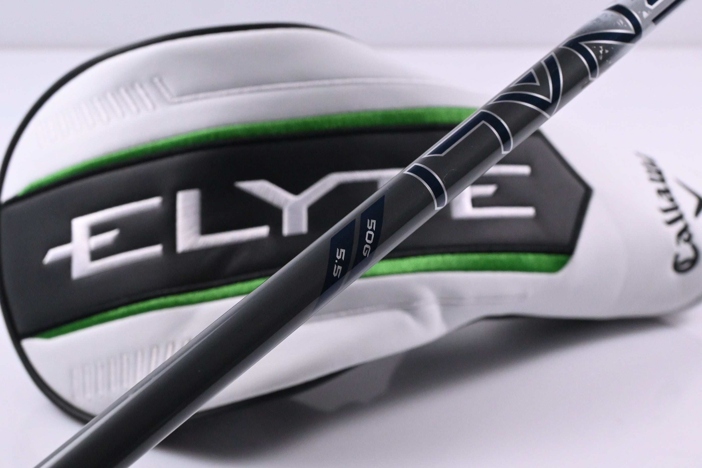 Callaway Elyte Driver / 10.5 Degree / Regular Flex Denali Charcoal 50 Shaft