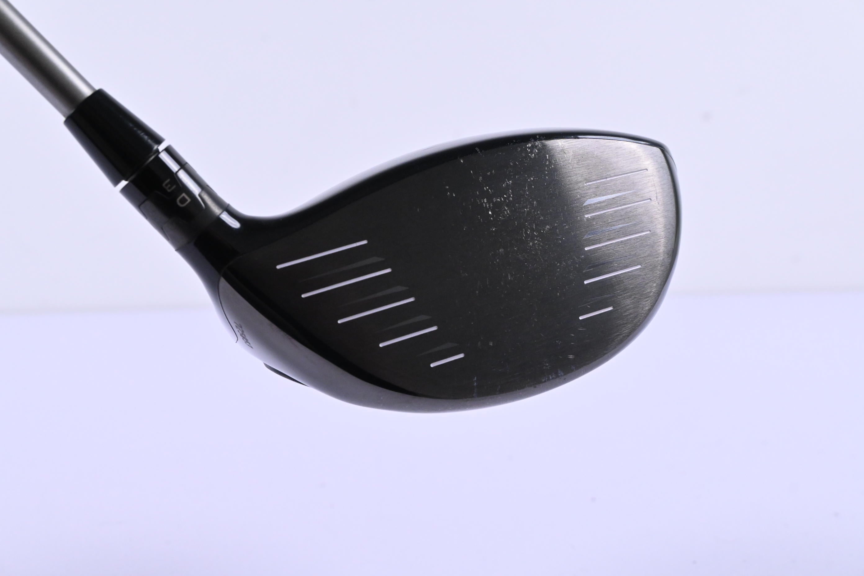 Left Hand Titleist 915 D2 Driver / 10.5 Degree / Regular Flex Diamana M+ Red 50