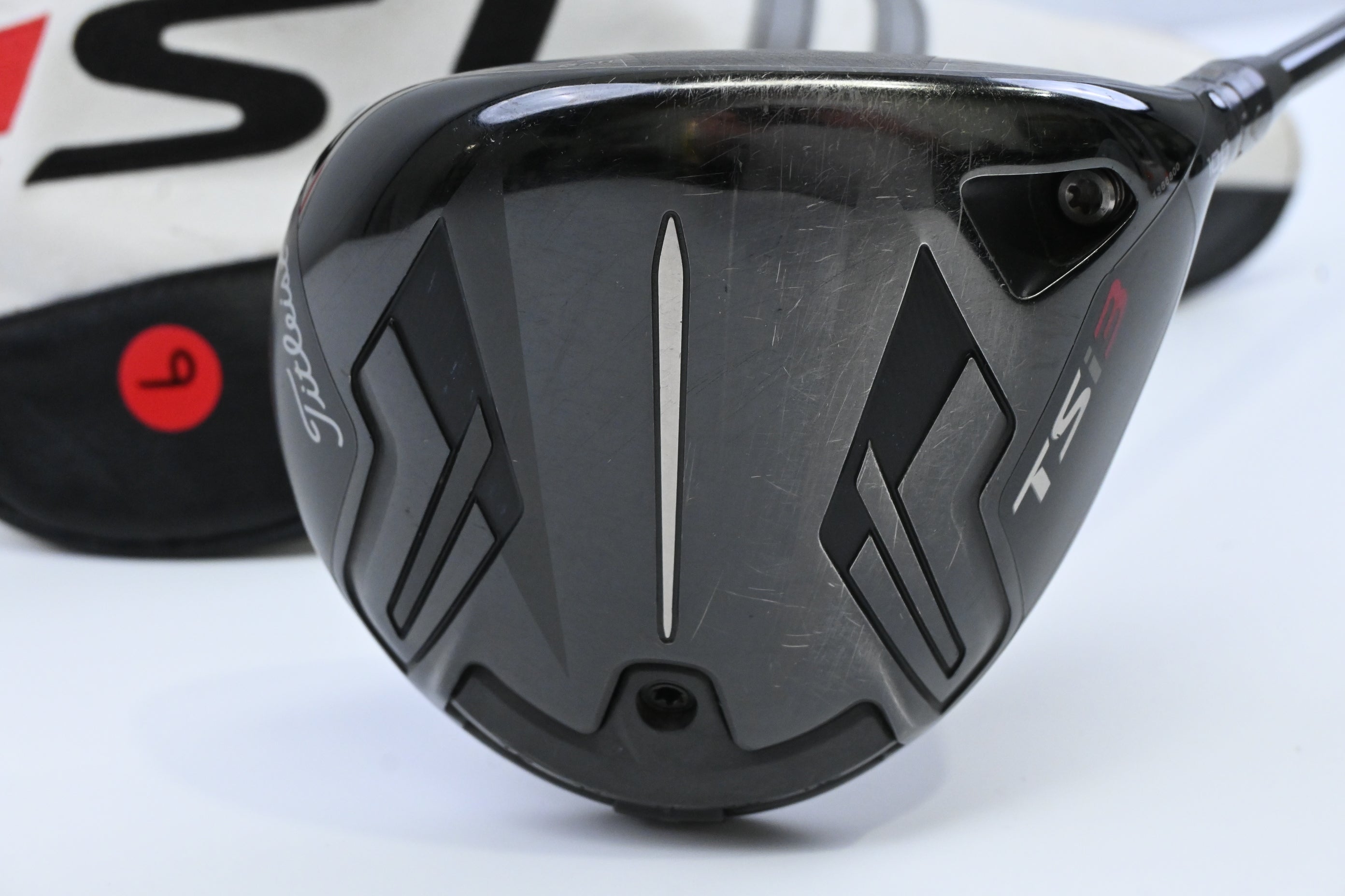 Titleist TSi3 Driver / 10 Degree / Stiff Flex HZRDUS Smoke Black 60 Shaft