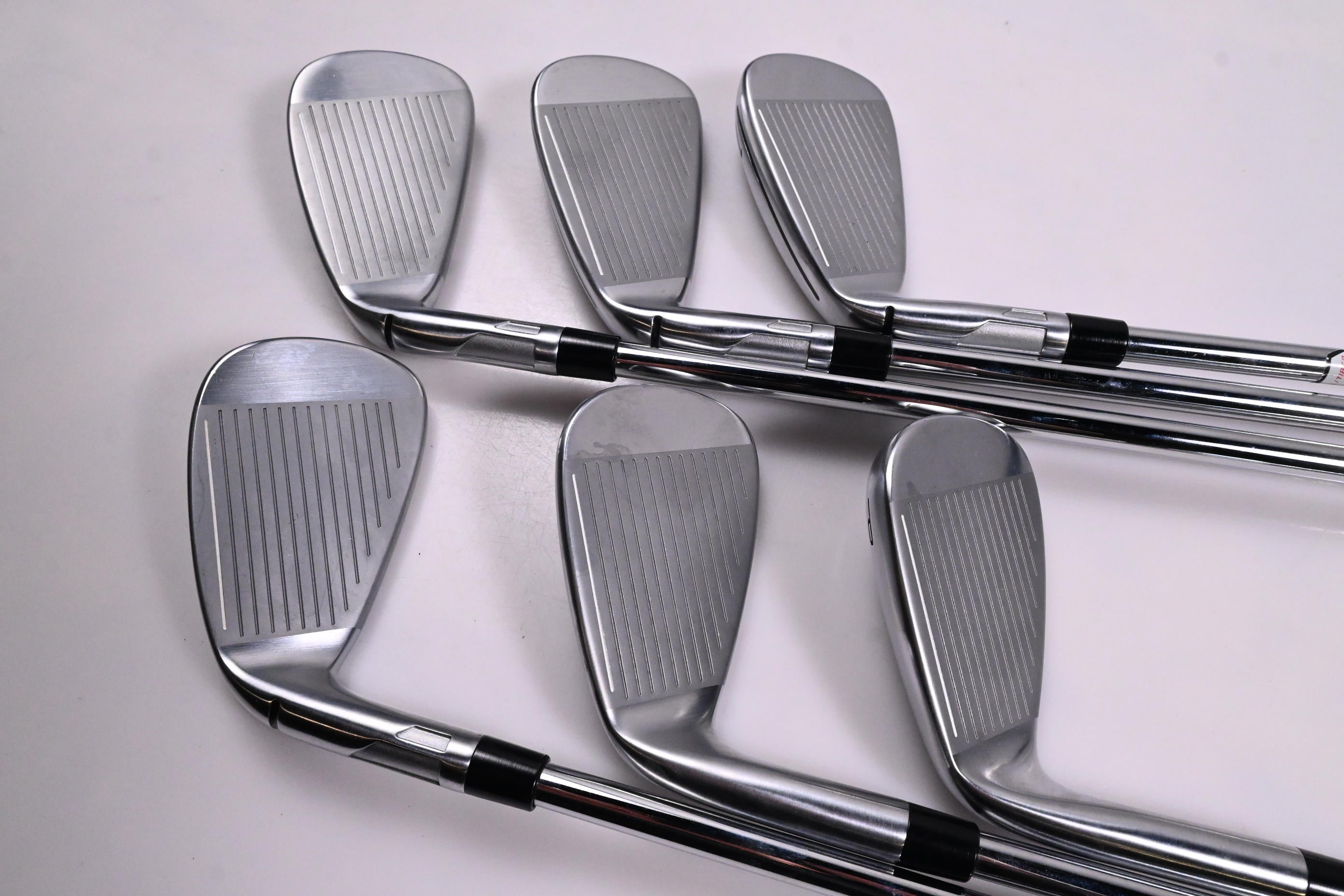 Taylormade Qi Max Irons / 5-PW / Stiff Flex KBS MAX MT 85 Shafts