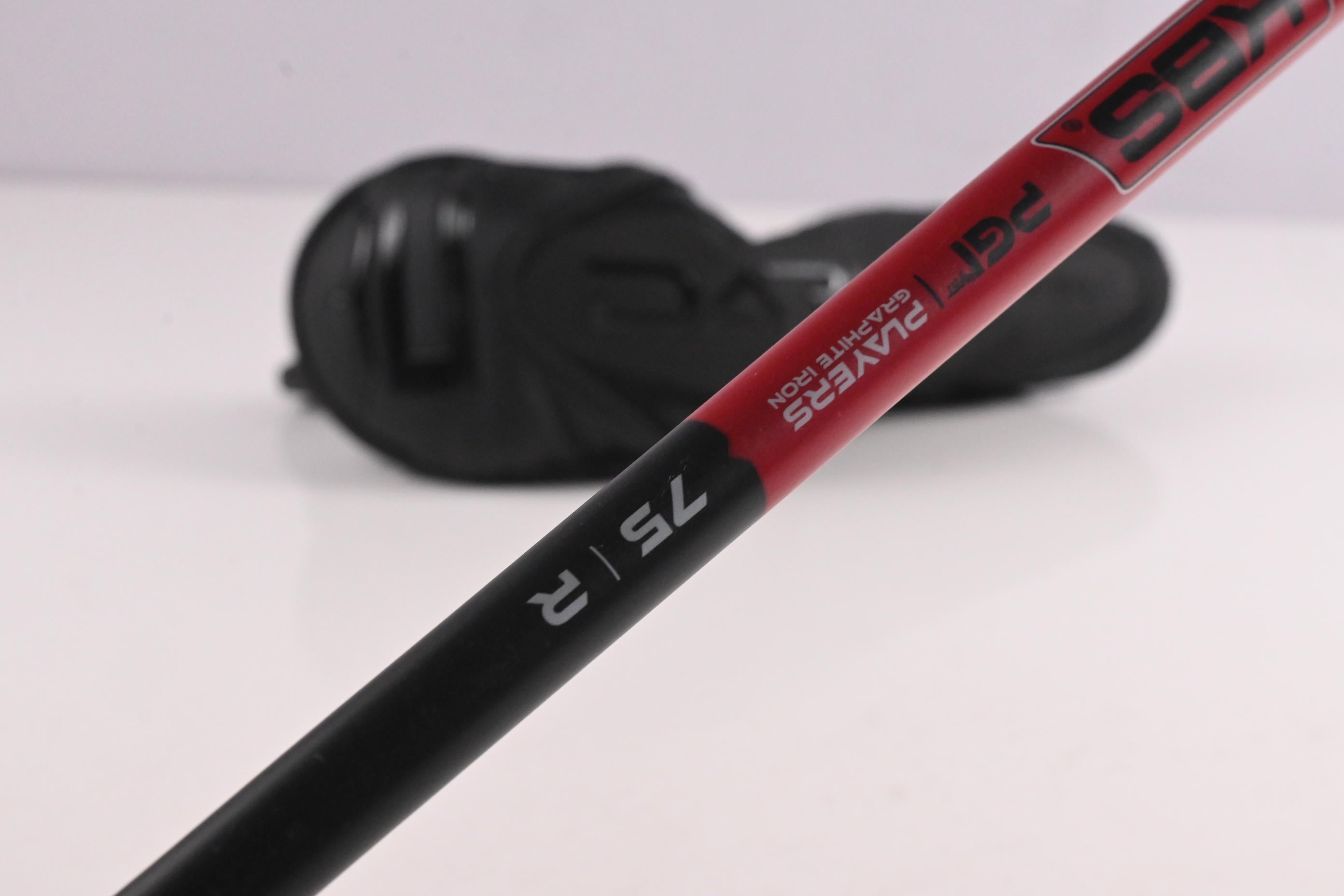 Cobra Darkspeed #3 Hybrid / 19 Degree / Regular Flex KBS PGI 75 Shaft