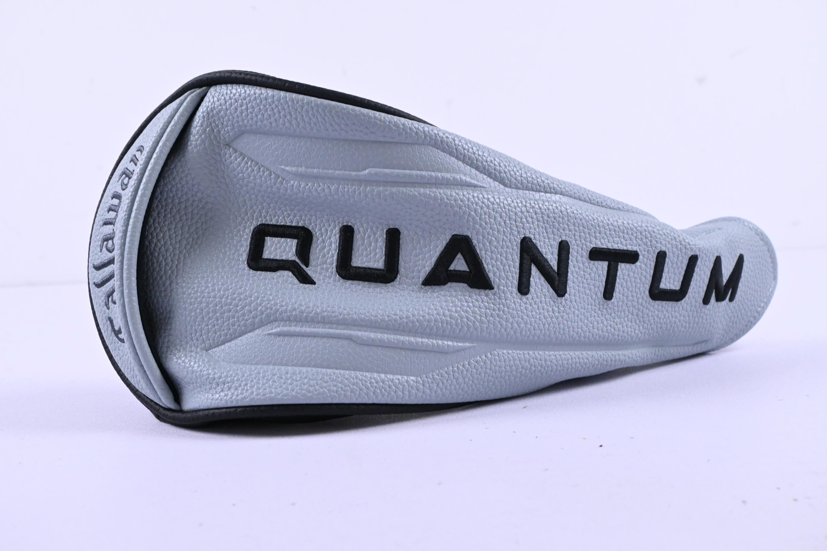 Callaway Quantum Max Driver / 10.5 Degree / Regular Flex Denali Frost Silver 50