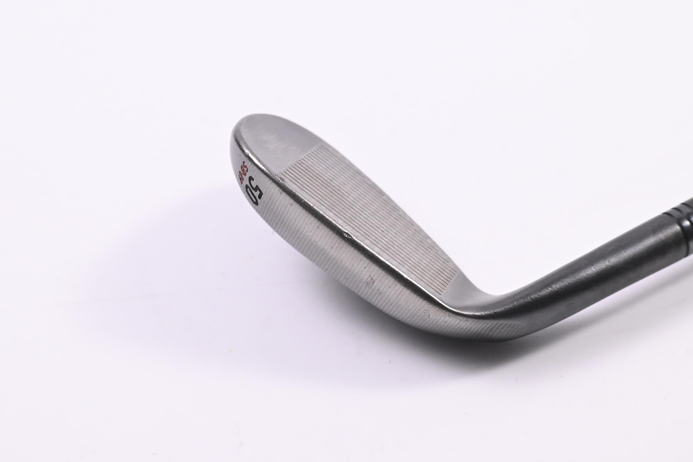 Taylormade Milled Grind 2 Black Gap Wedge / 50 Degree / X-Flex Dynamic Gold 105