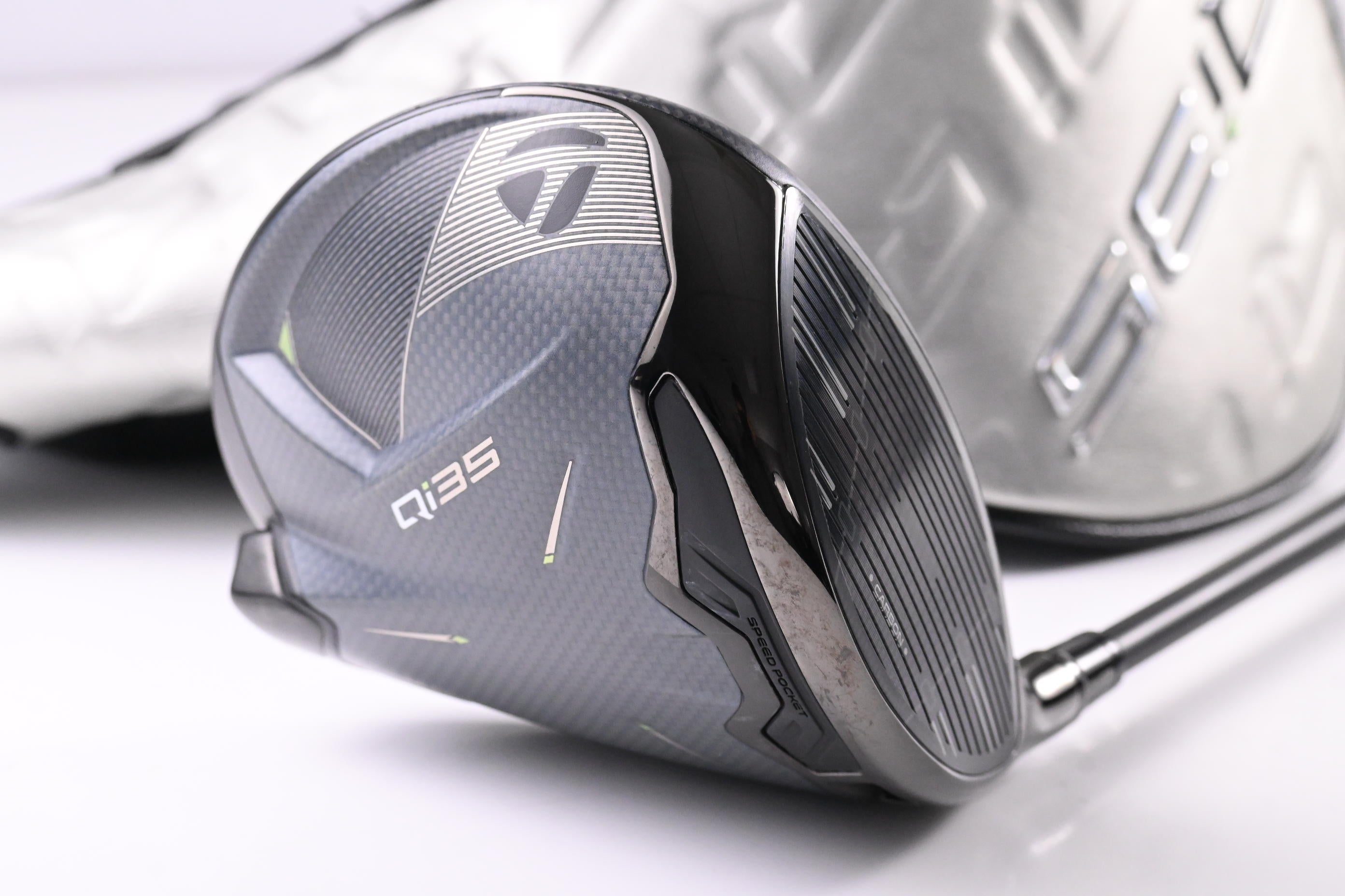Taylormade Qi35 Max Driver / 10.5 Degree / Stiff Flex Fujikura Ventus Blue '25 5