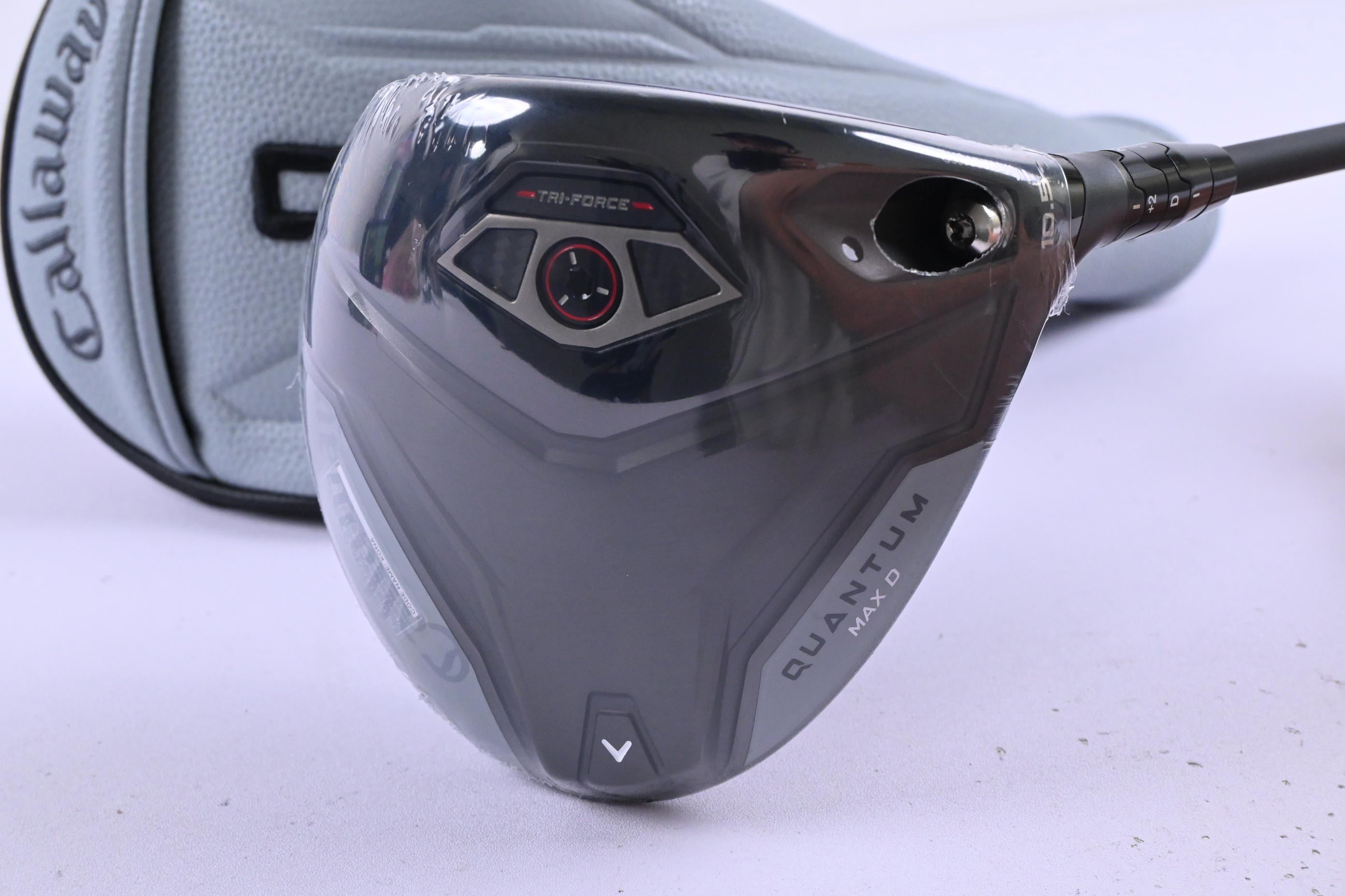 Callaway Quantum Max D Driver / 10.5 Degree / Regular Flex Vanquish 4 Shaft