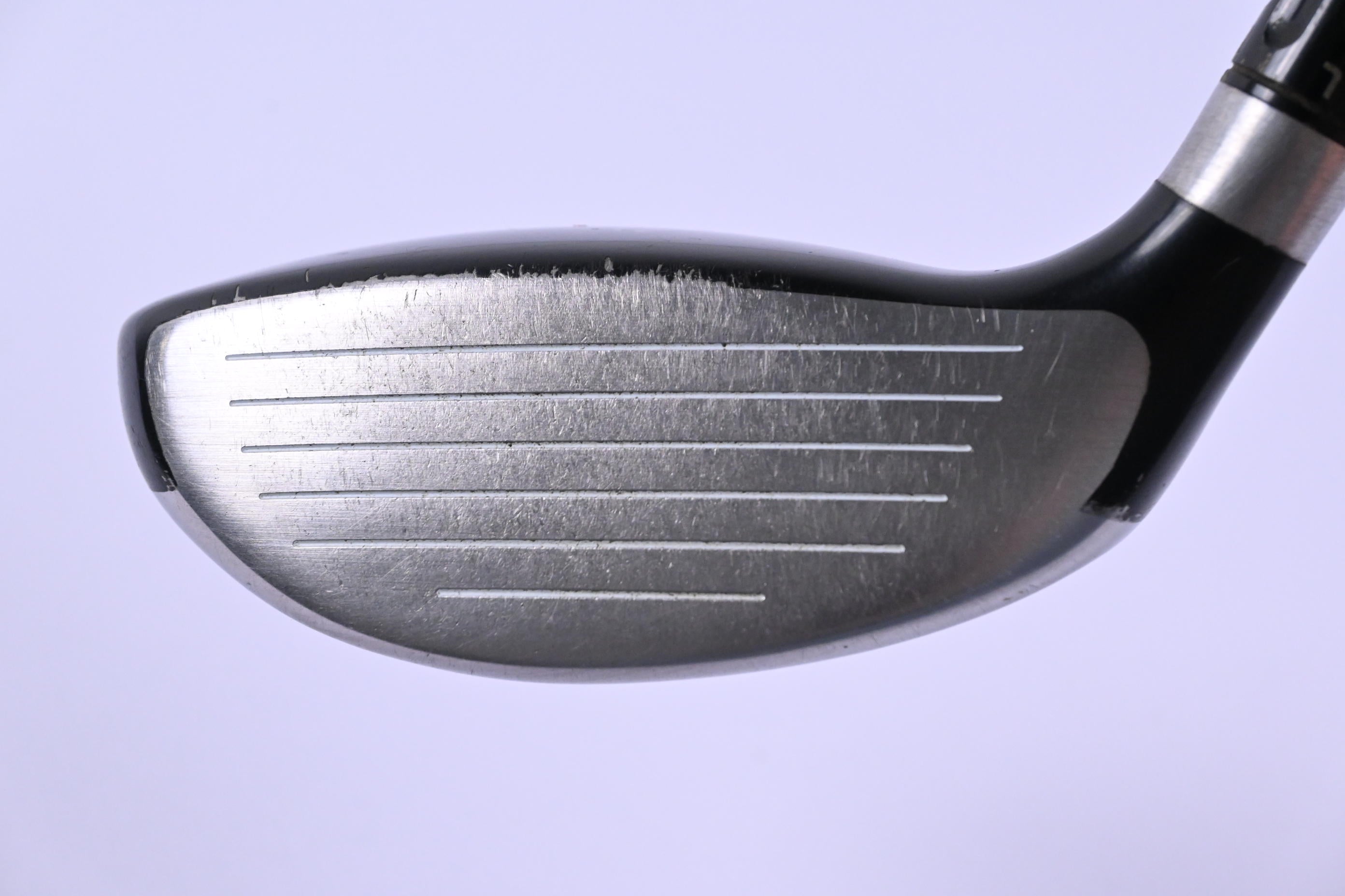 Taylormade R9 #5 Wood / 19 Degree / Regular Flex Fujikura Motore 70 Shaft