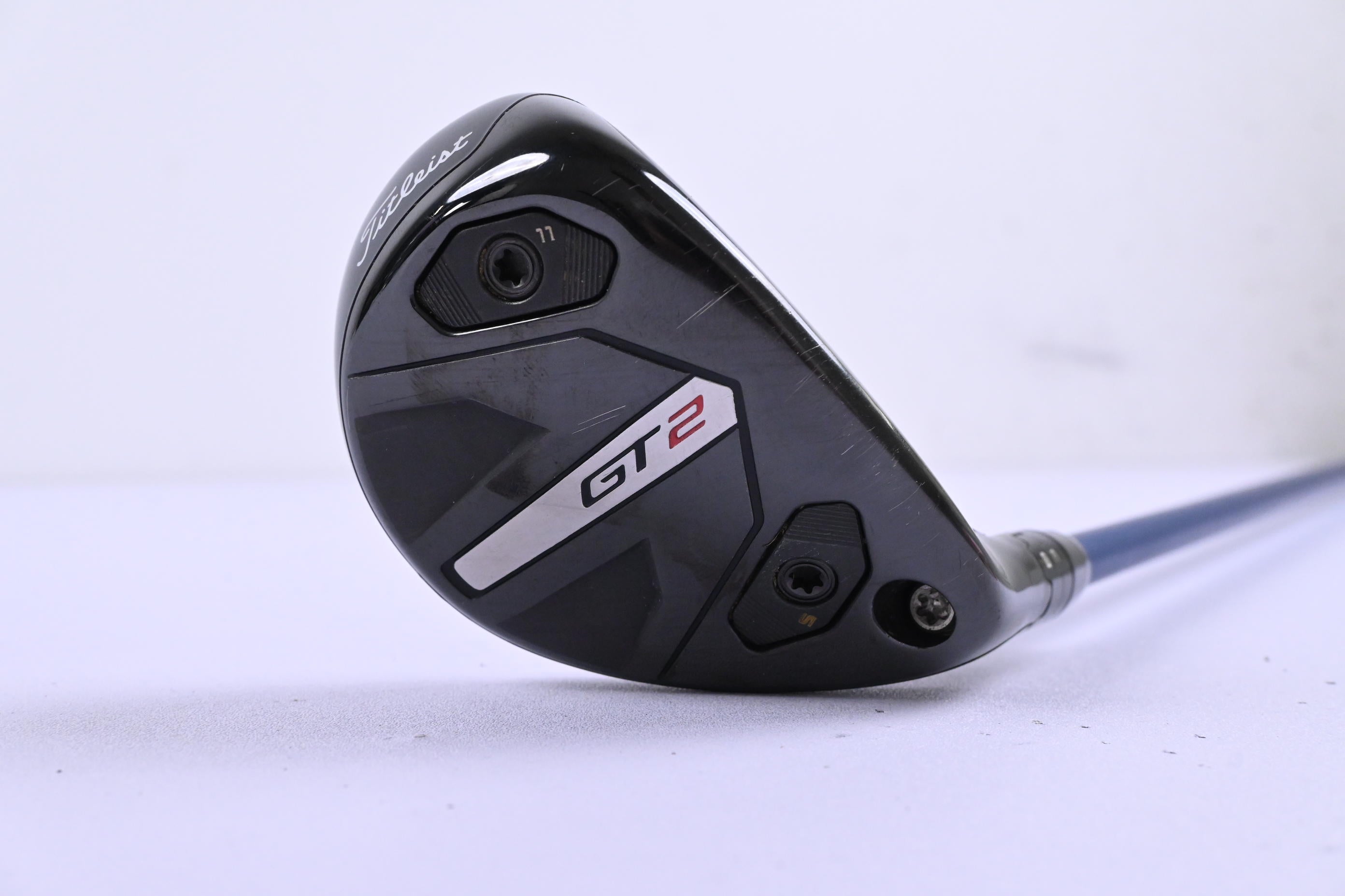 Titleist GT2 #4 Hybrid / 21 Degree / Stiff Flex Fujikura Ventus Blue Velocore+ 7