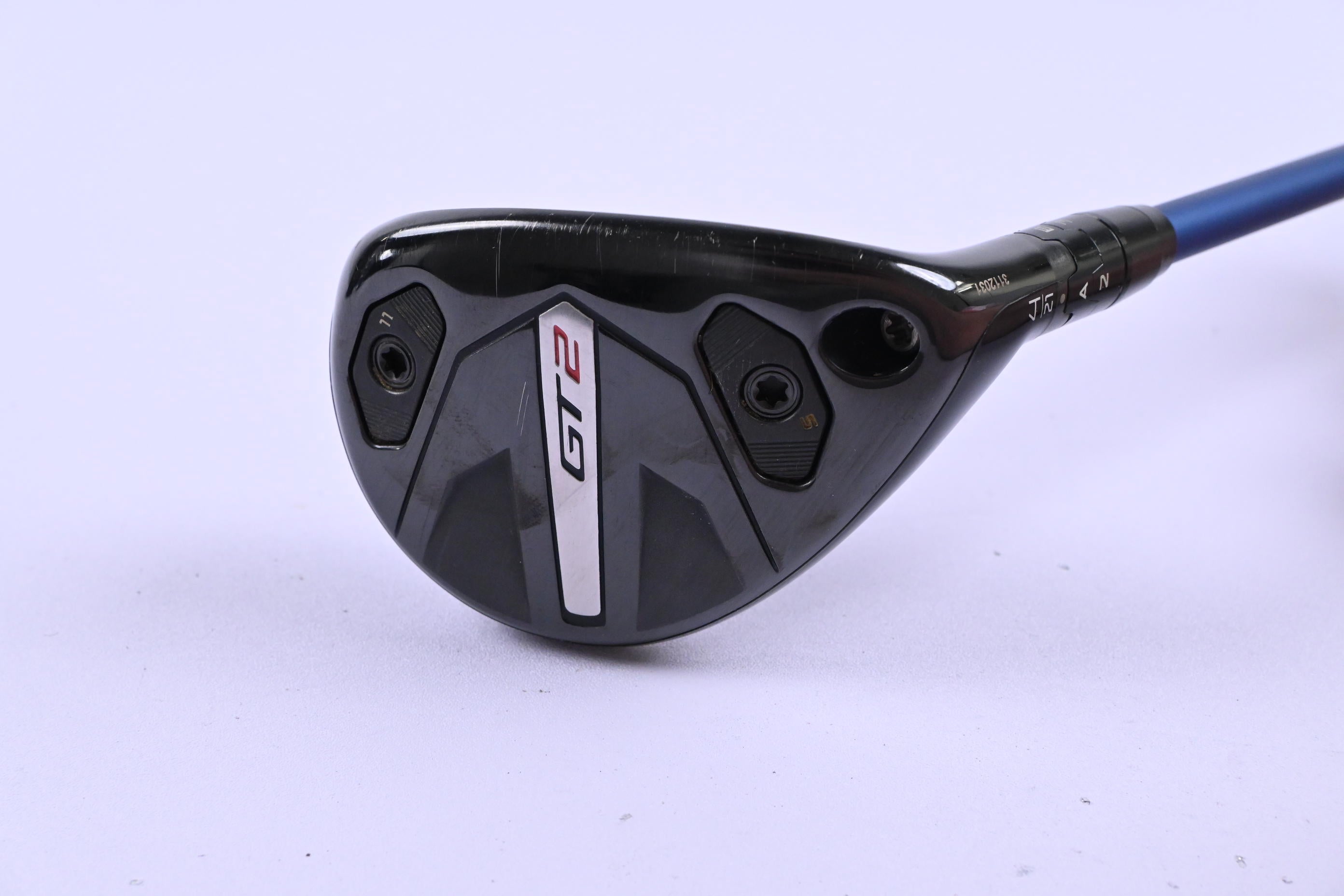 Titleist GT2 #4 Hybrid / 21 Degree / Stiff Flex Fujikura Ventus Blue Velocore+ 7