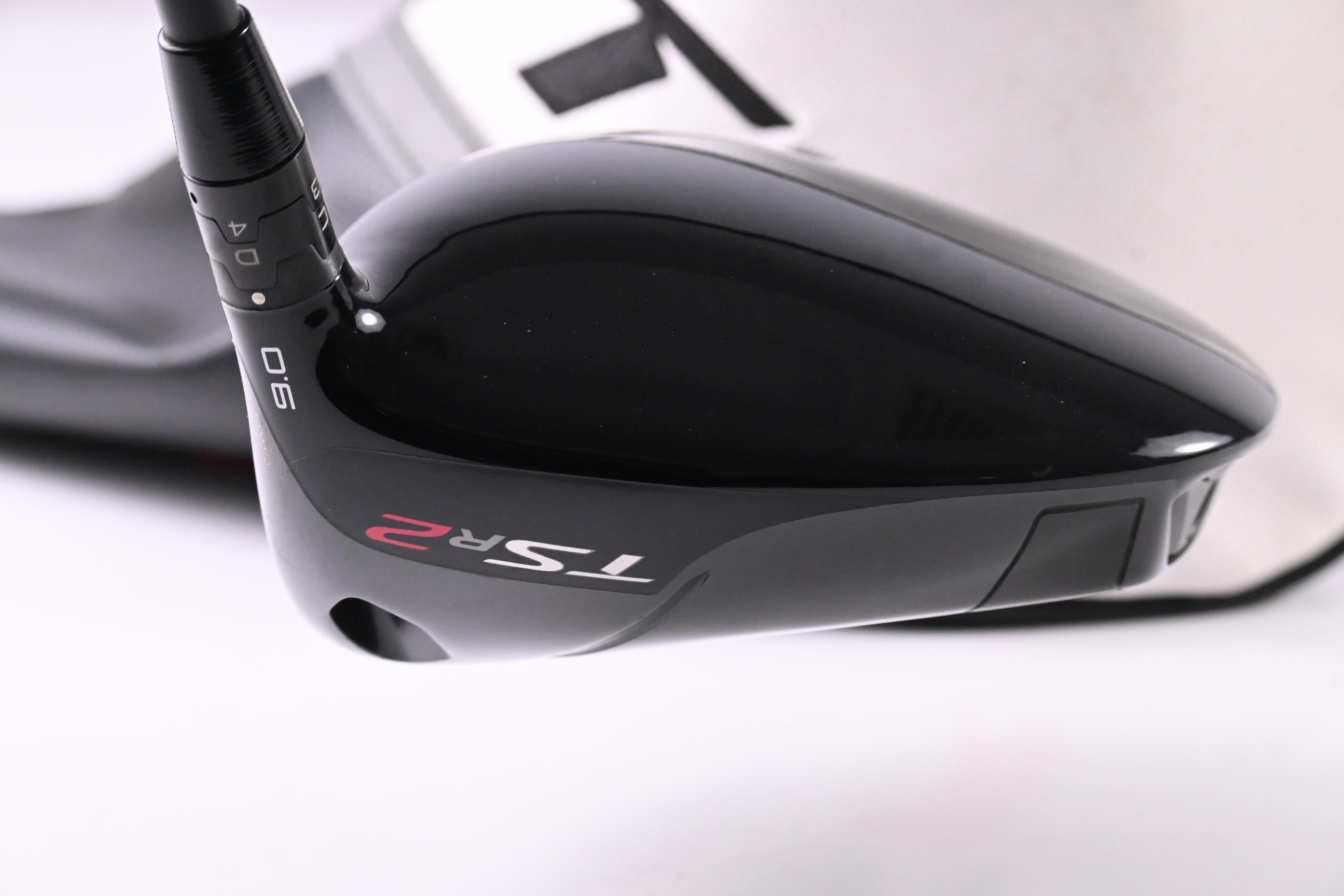 Titleist TSR2 Driver / 9 Degree / Stiff Flex Project X HZRDUS CB Red 60 Shaft