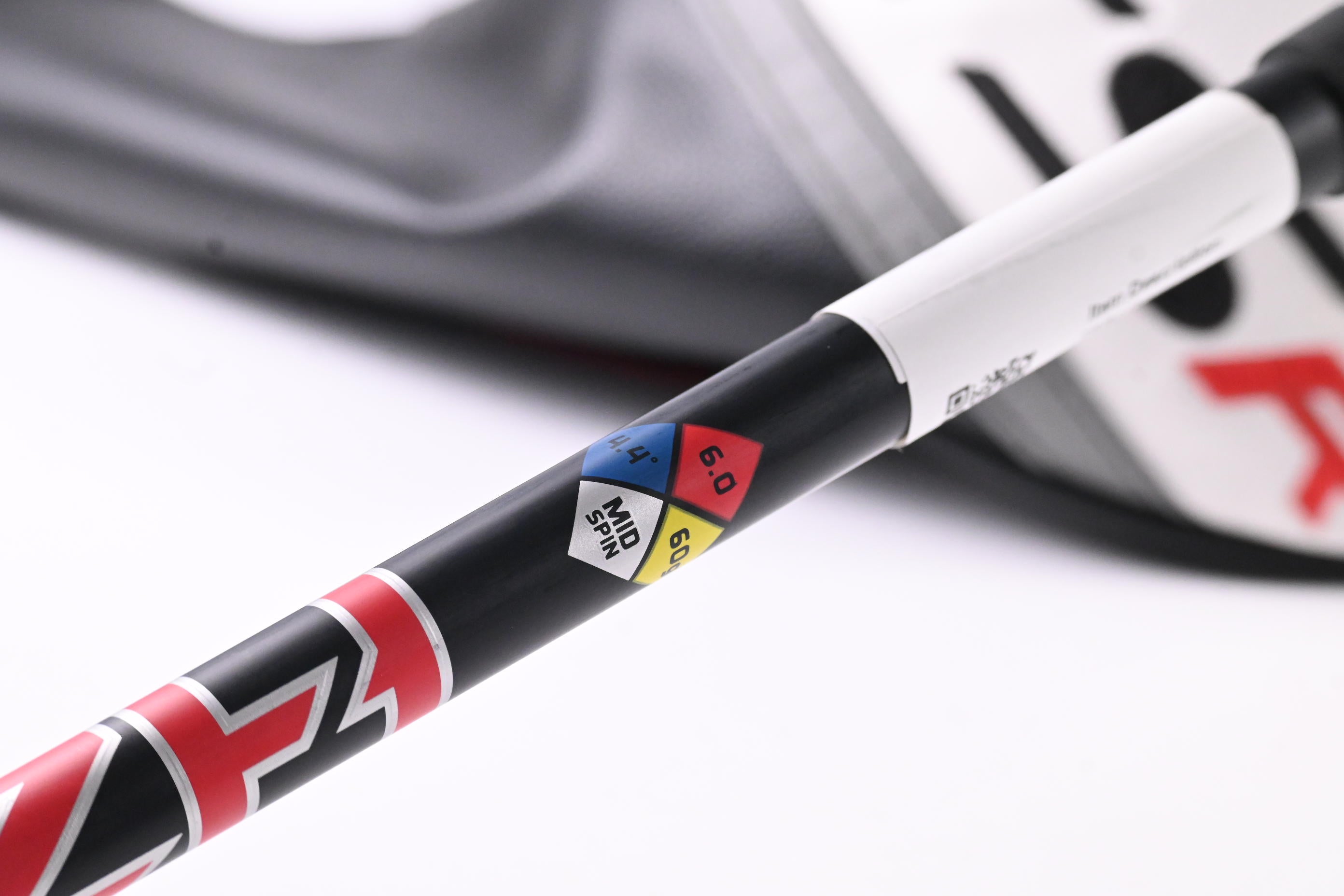 Titleist TSR2 Driver / 9 Degree / Stiff Flex Project X HZRDUS CB Red 60 Shaft