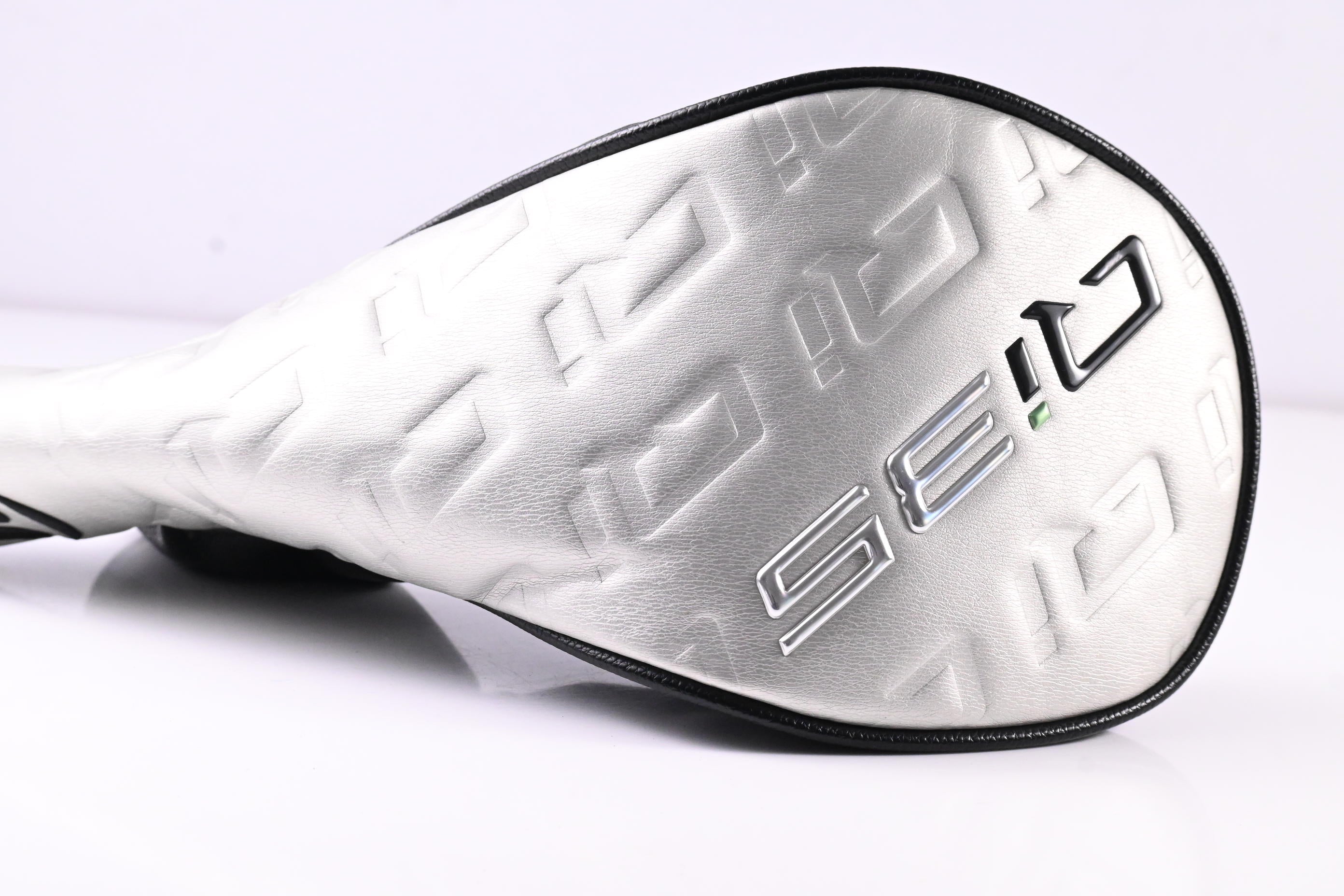 Taylormade Qi35 Max Driver / 10.5 Degree / Stiff Flex Fujikura Ventus Blue '25 5
