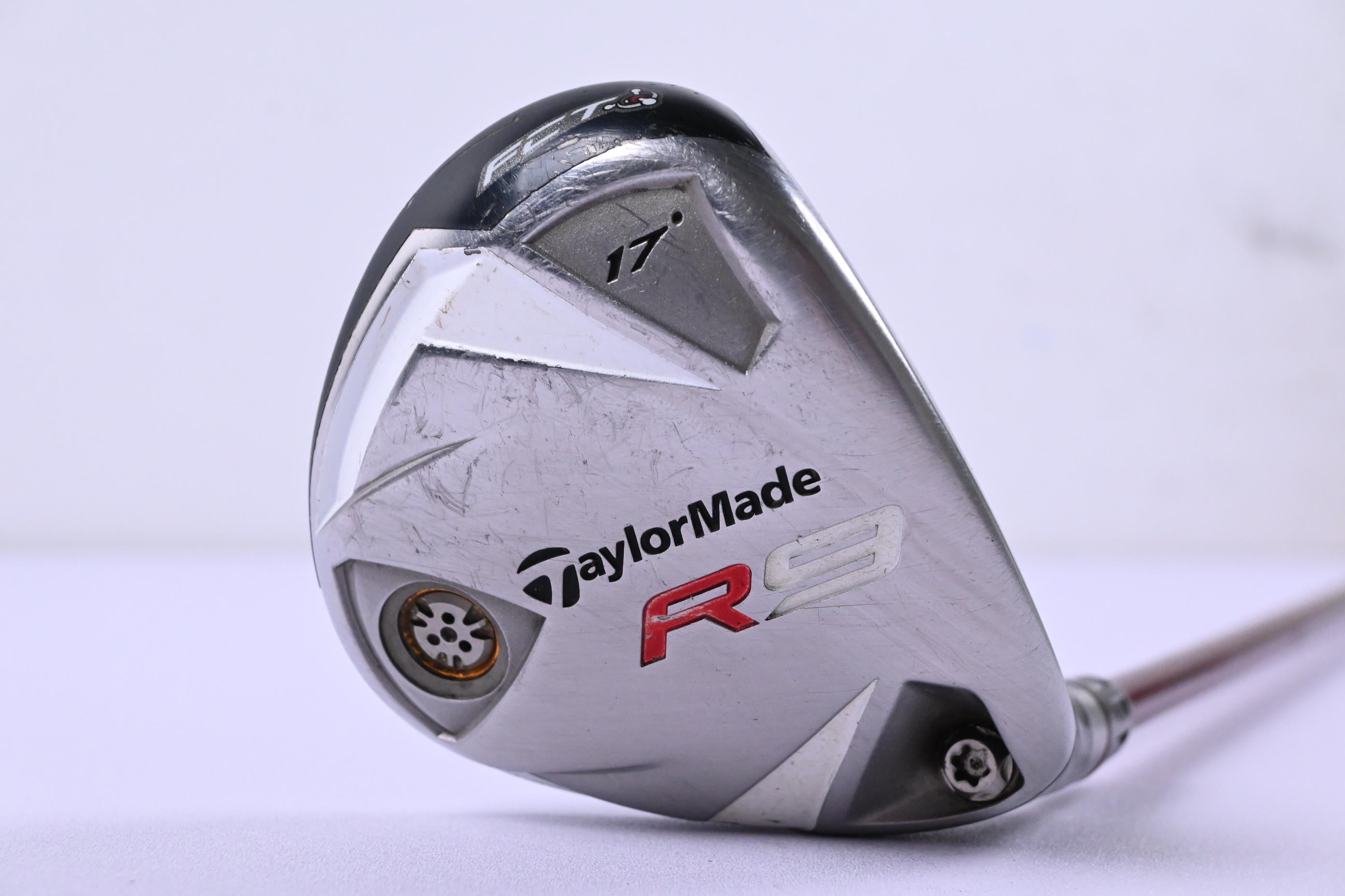 Taylormade R9 #4 Wood / 17 Degree / Regular Flex Fujikura Motore 70 Shaft