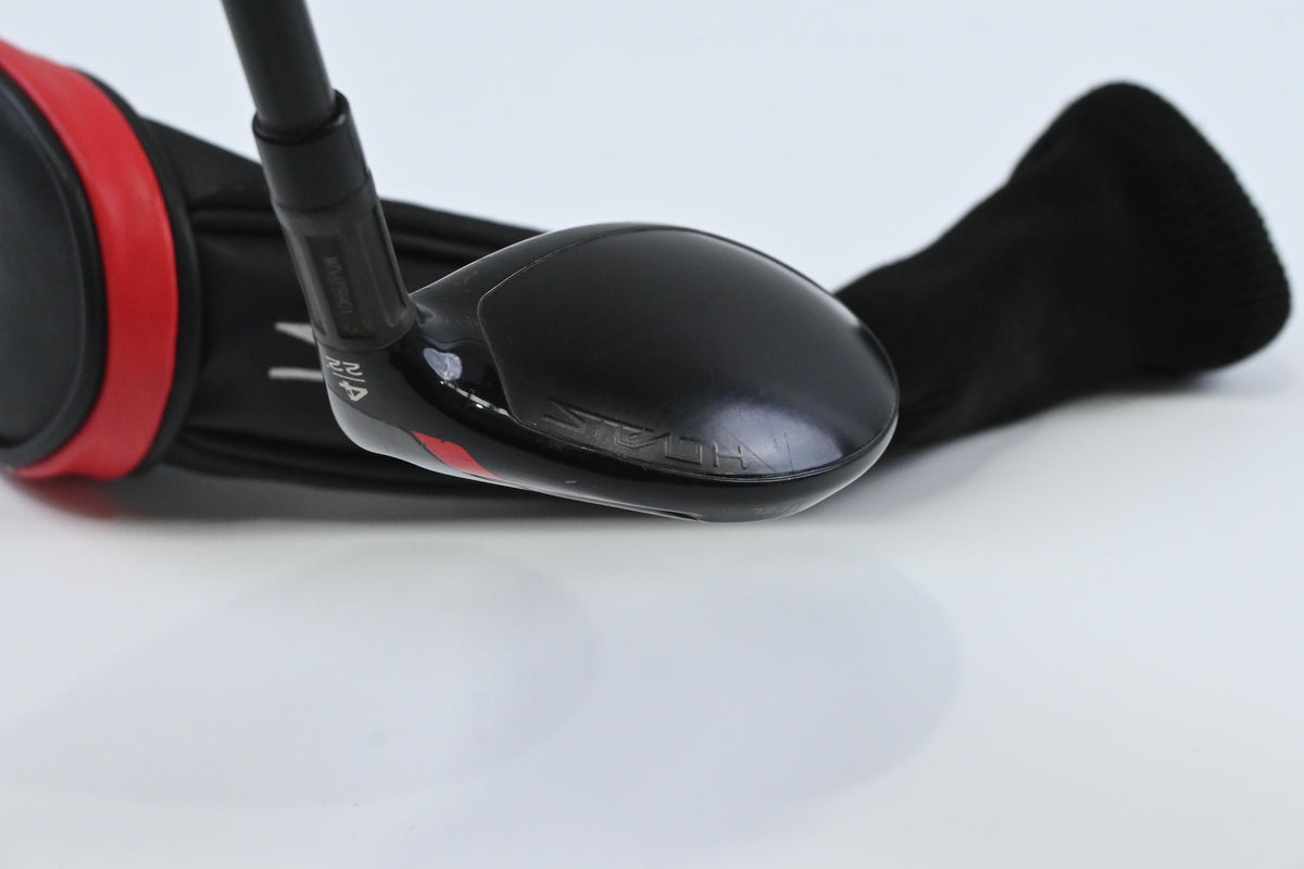 Taylormade Stealth #4 Hybrid / 22 Degree / Regular Flex Fujikura Ventus Red 6