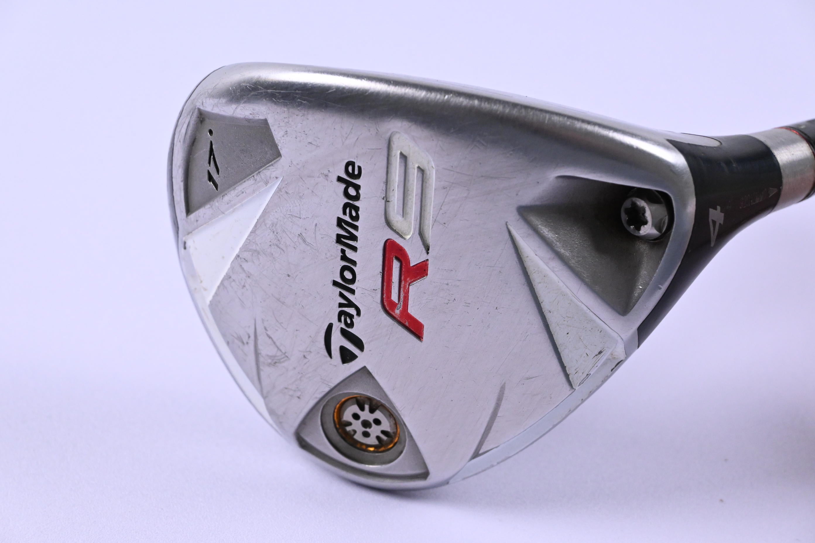 Taylormade R9 #4 Wood / 17 Degree / Regular Flex Fujikura Motore 70 Shaft