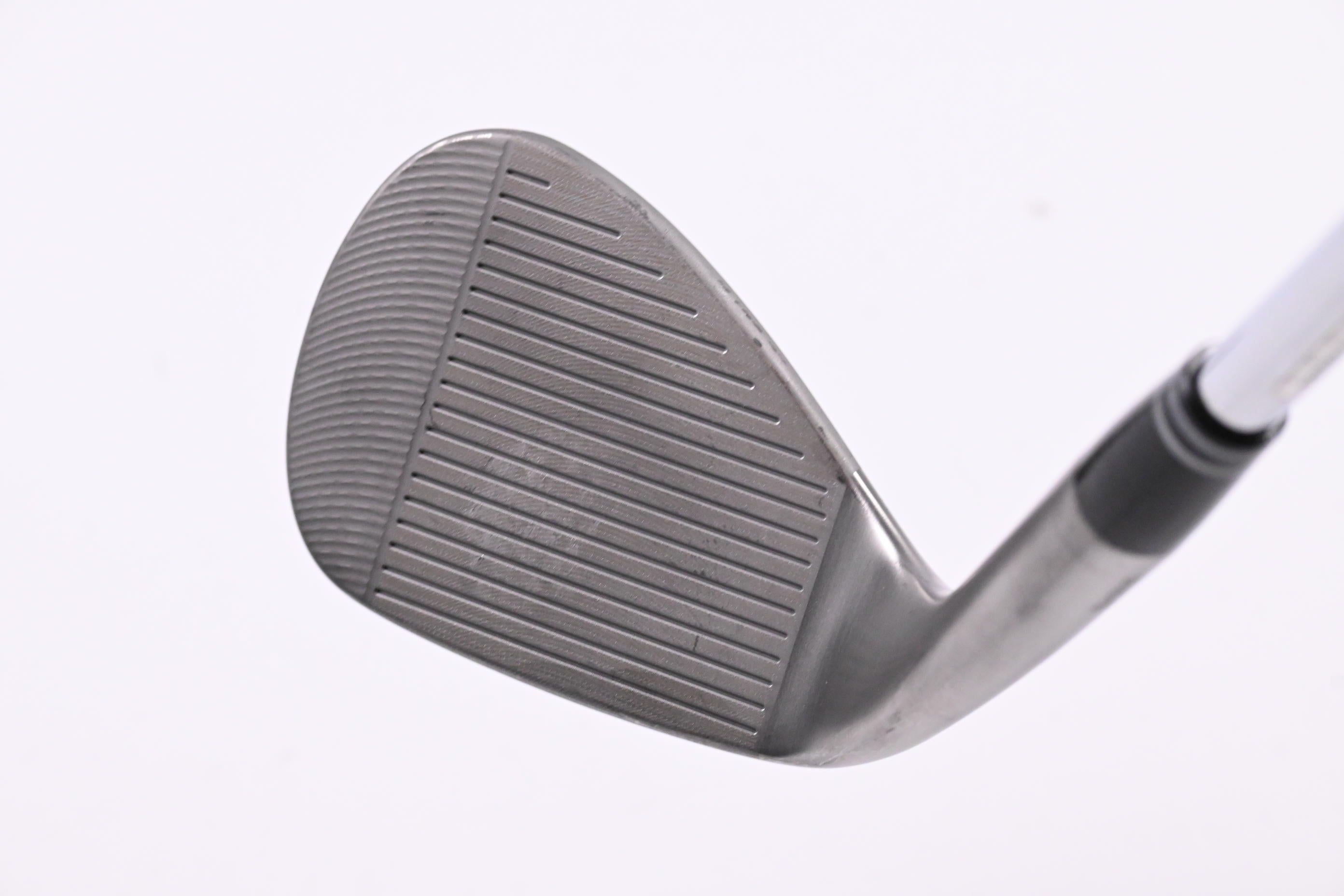Cleveland RTZ Tour Rack Gap Wedge / 50 Degree / Wedge Flex Dynamic Gold Spinner