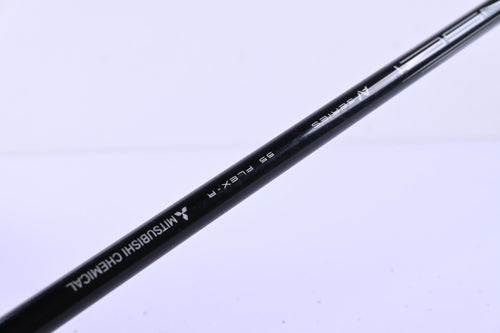 Titleist GT3 Driver / 10 Degree / Regular Flex Tensei AV Blue 55 Shaft