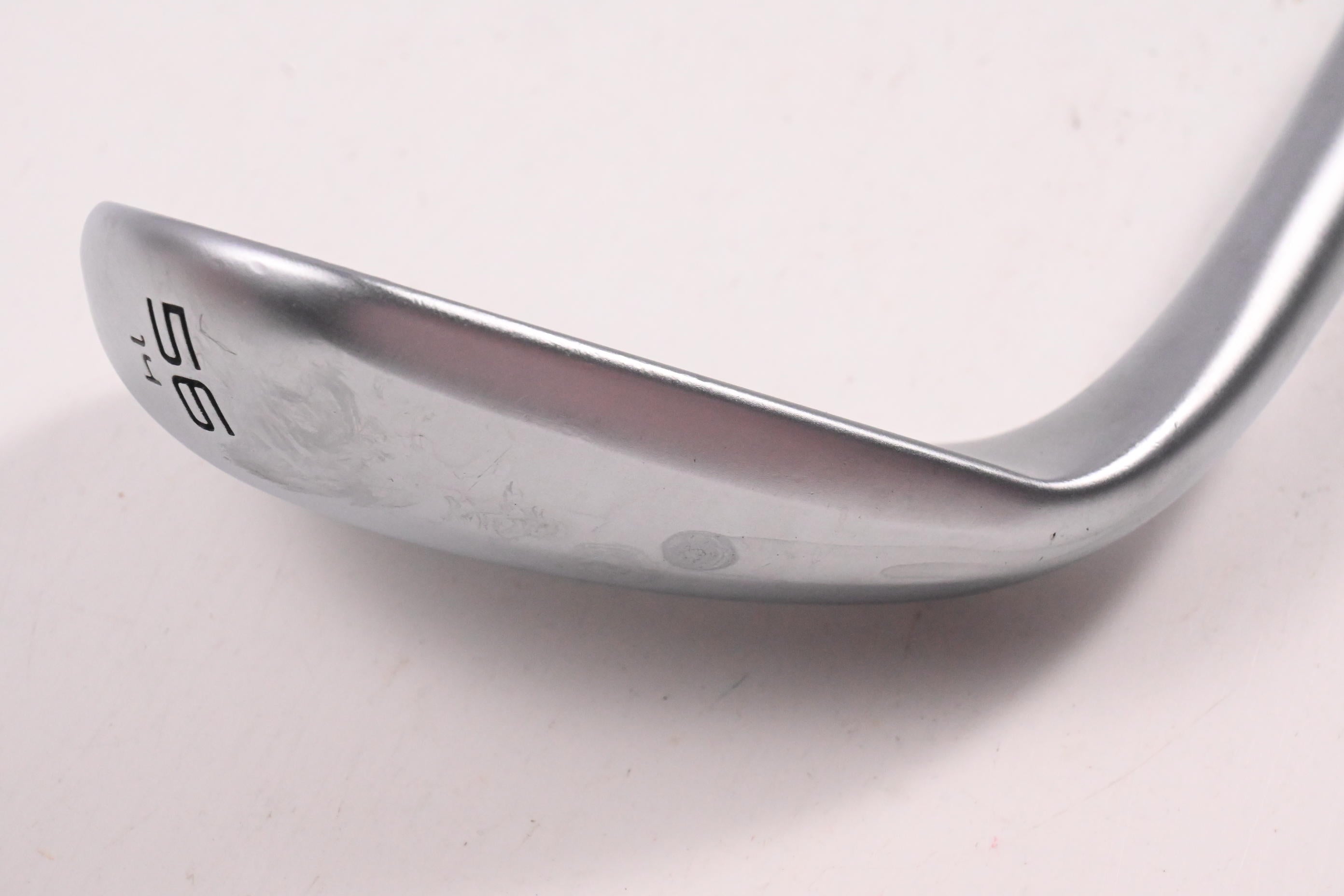 Cleveland CBZ Sand Wedge / 56 Degree / Wedge Flex UST Recoil Dart 80 Shaft