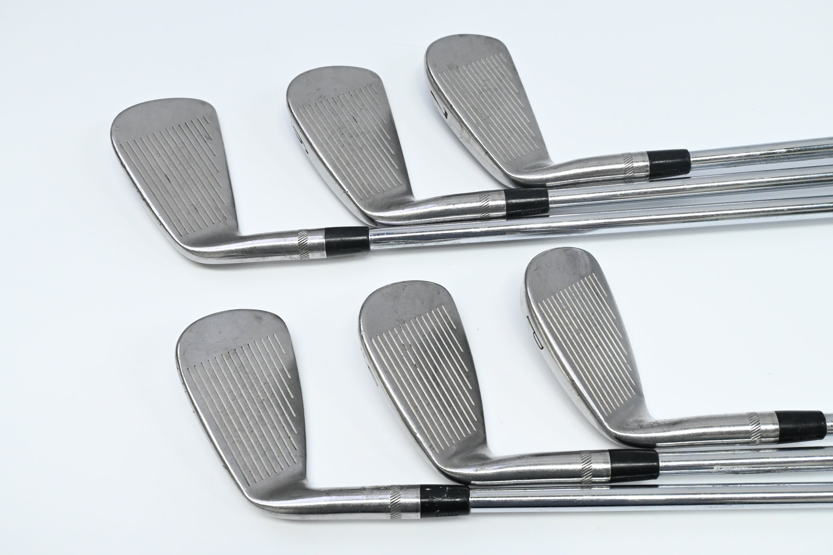 Titleist DCI 762 Irons / 5-PW / Stiff Flex Dynamic Gold Shafts