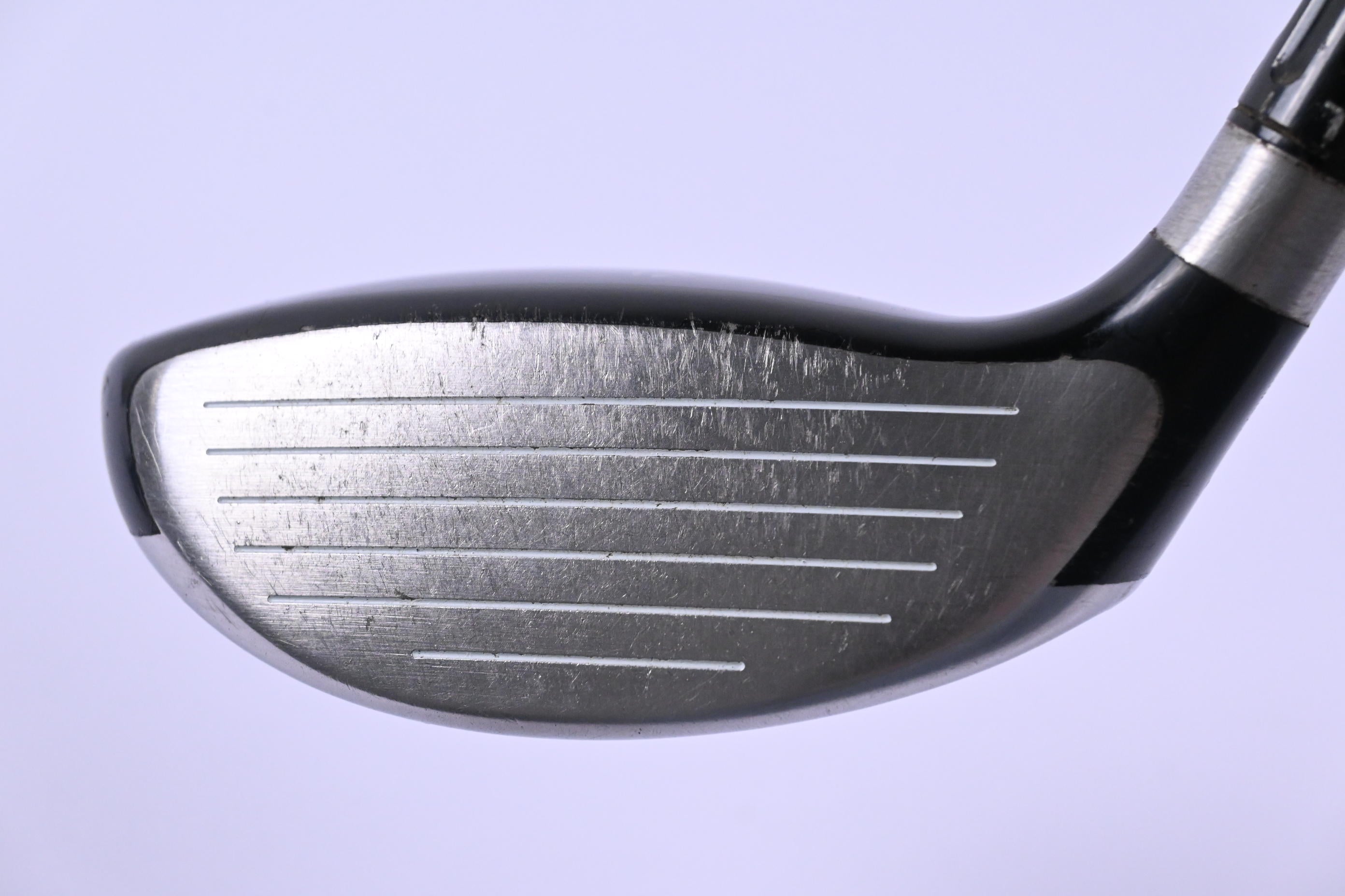 Taylormade R9 #4 Wood / 17 Degree / Regular Flex Fujikura Motore 70 Shaft