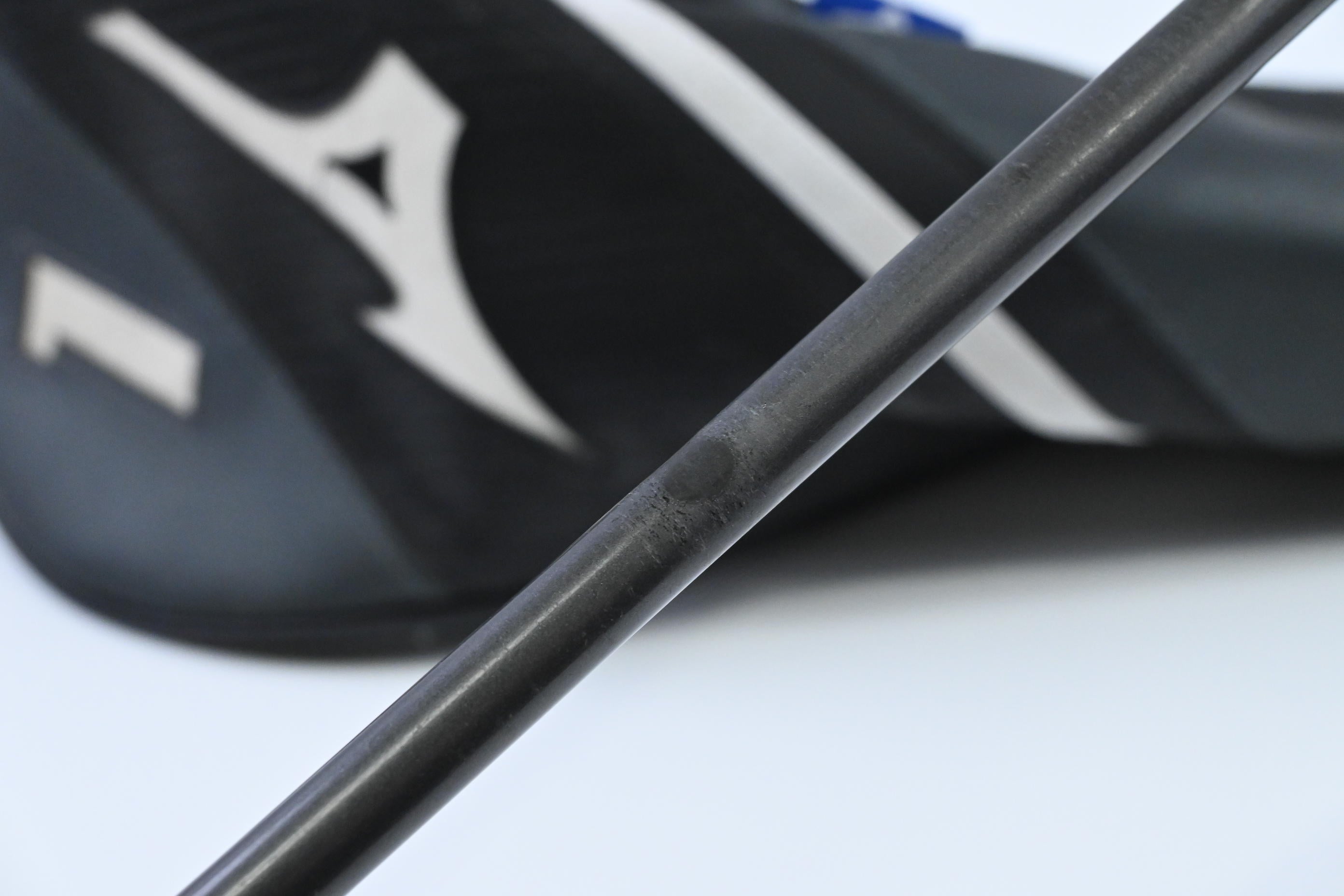 Mizuno ST200 Driver / 9.5 Degree / Regular Flex Graphite Design G-Tech
