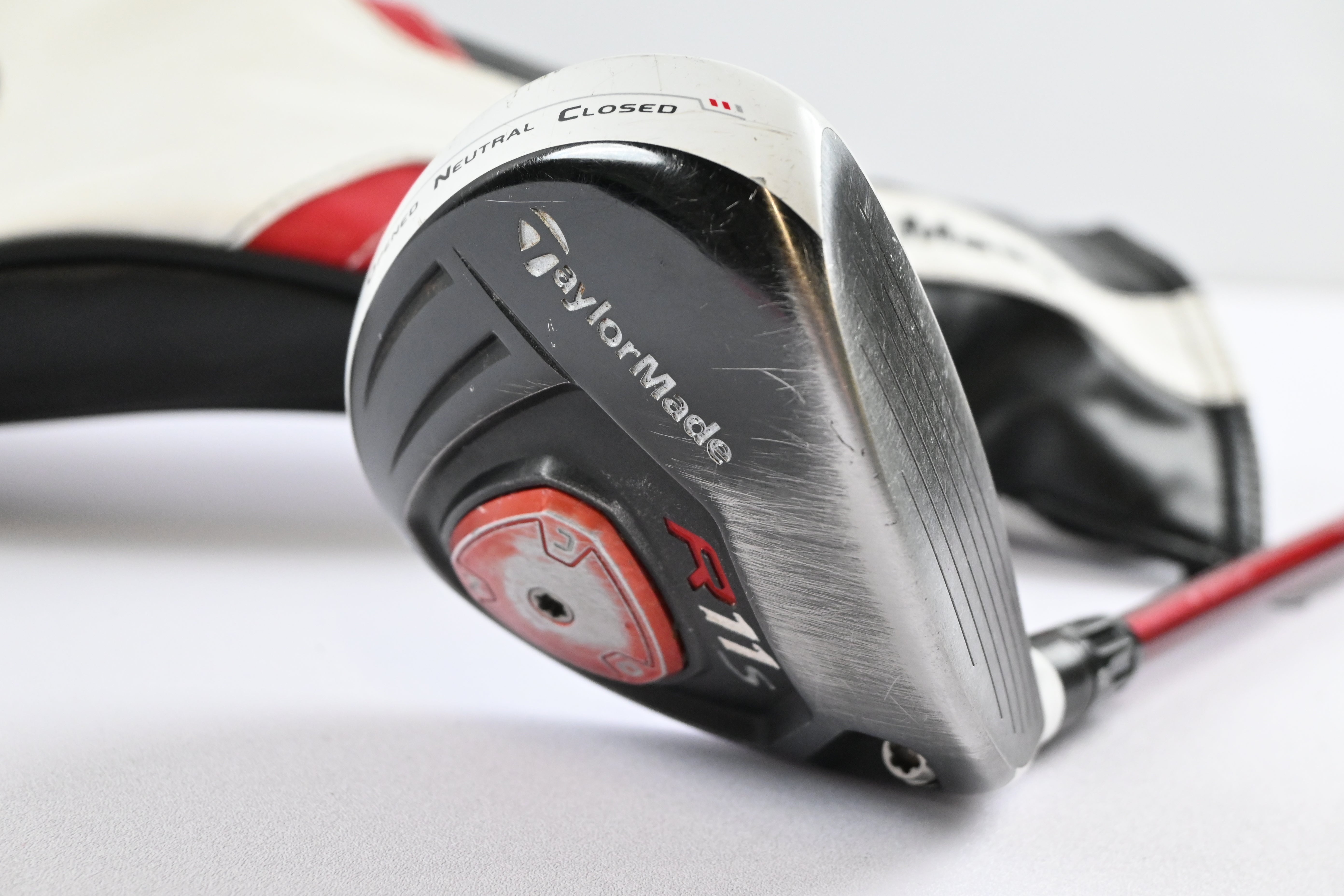 Taylormade R11S #3 Wood / 15.5 Degree / Regular Flex Fujikura Motore R9 70