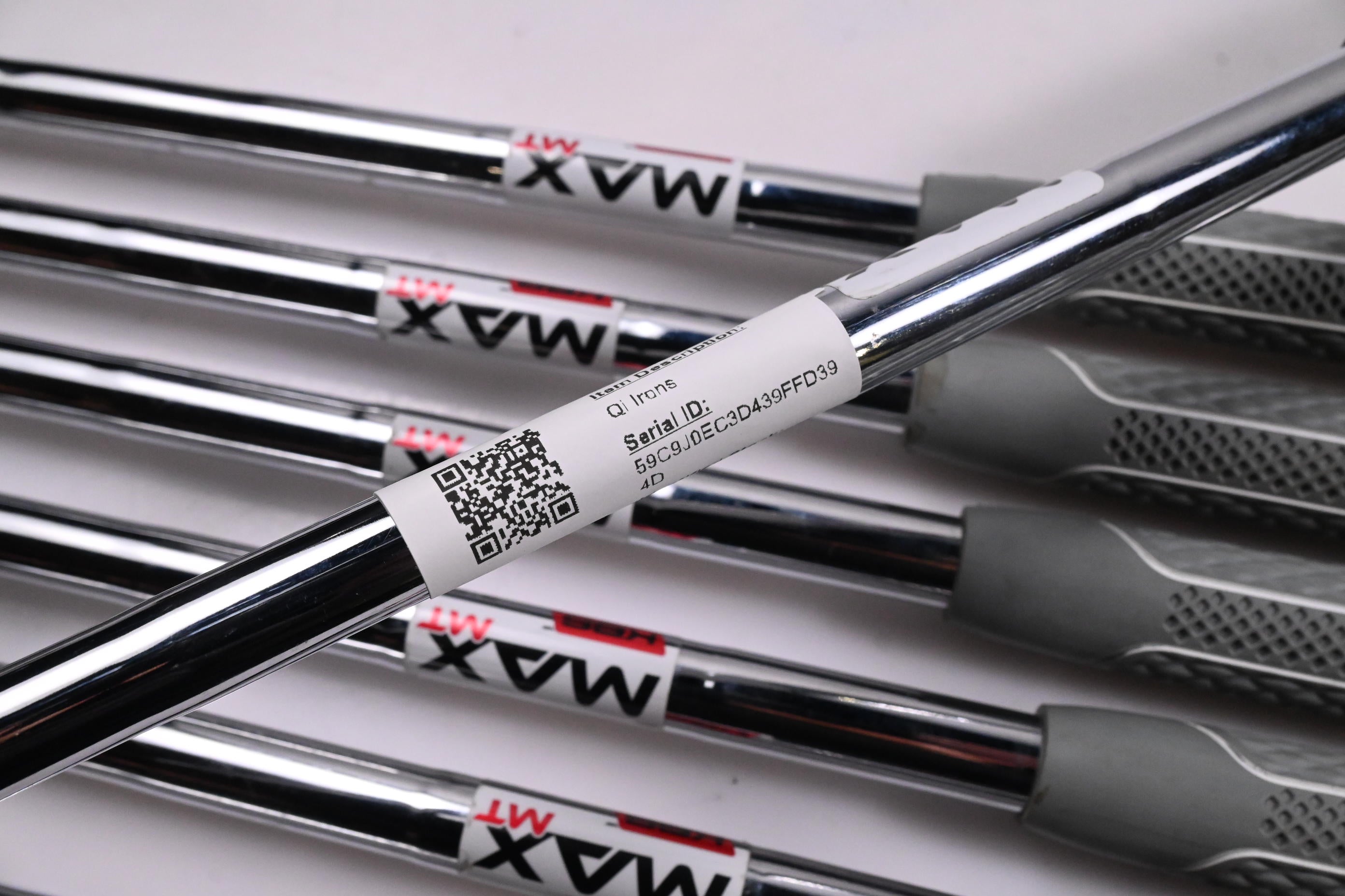 Taylormade Qi Irons / 5-PW+SW / Regular Flex KBS MAX MT 85 Shafts