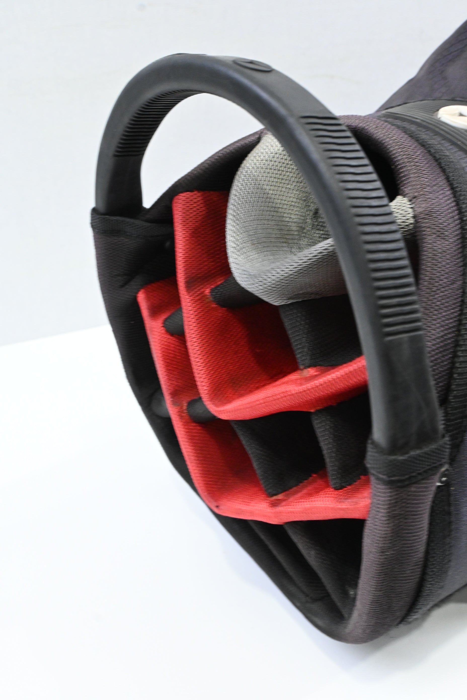 Motocaddy Club Series Cart Bag / 14-Way Divider / Black, Red