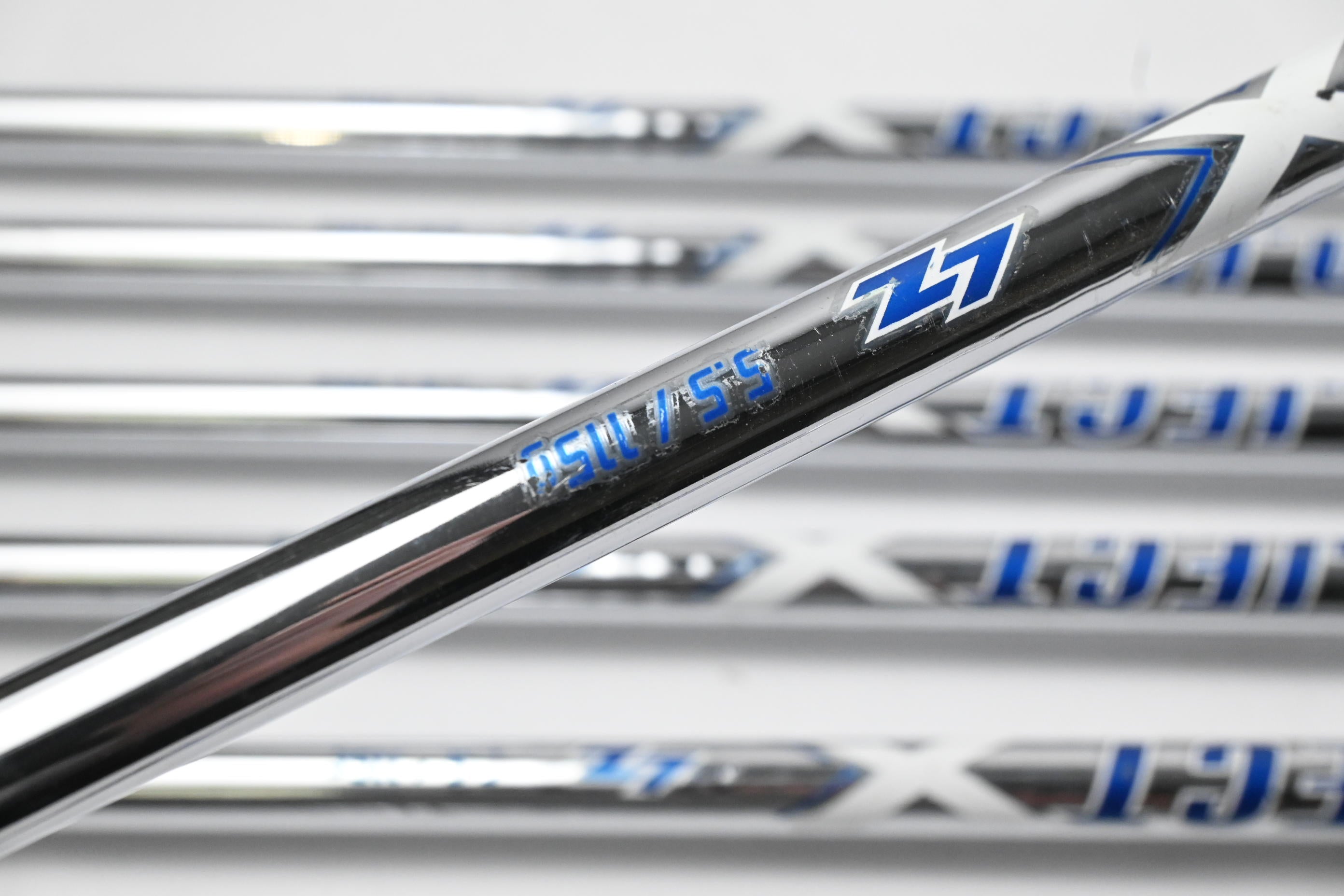 Ping G410 Irons / 7-PW+GW+SW / Black Dot / Regular+ Flex Project X LZ 115 Shafts