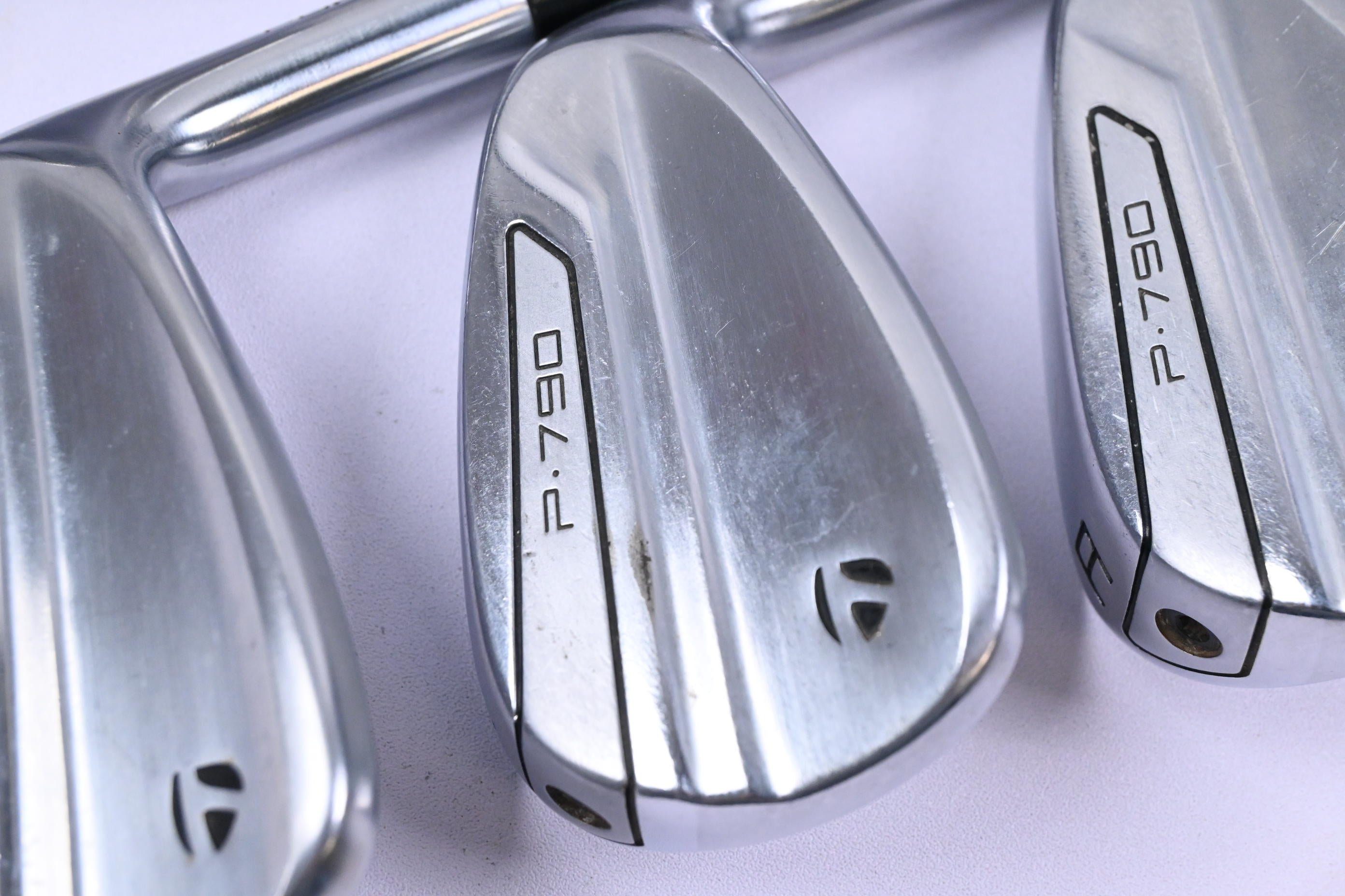 Taylormade P790 2019 Irons / 6-PW+GW / Regular Flex Dynamic Gold R300