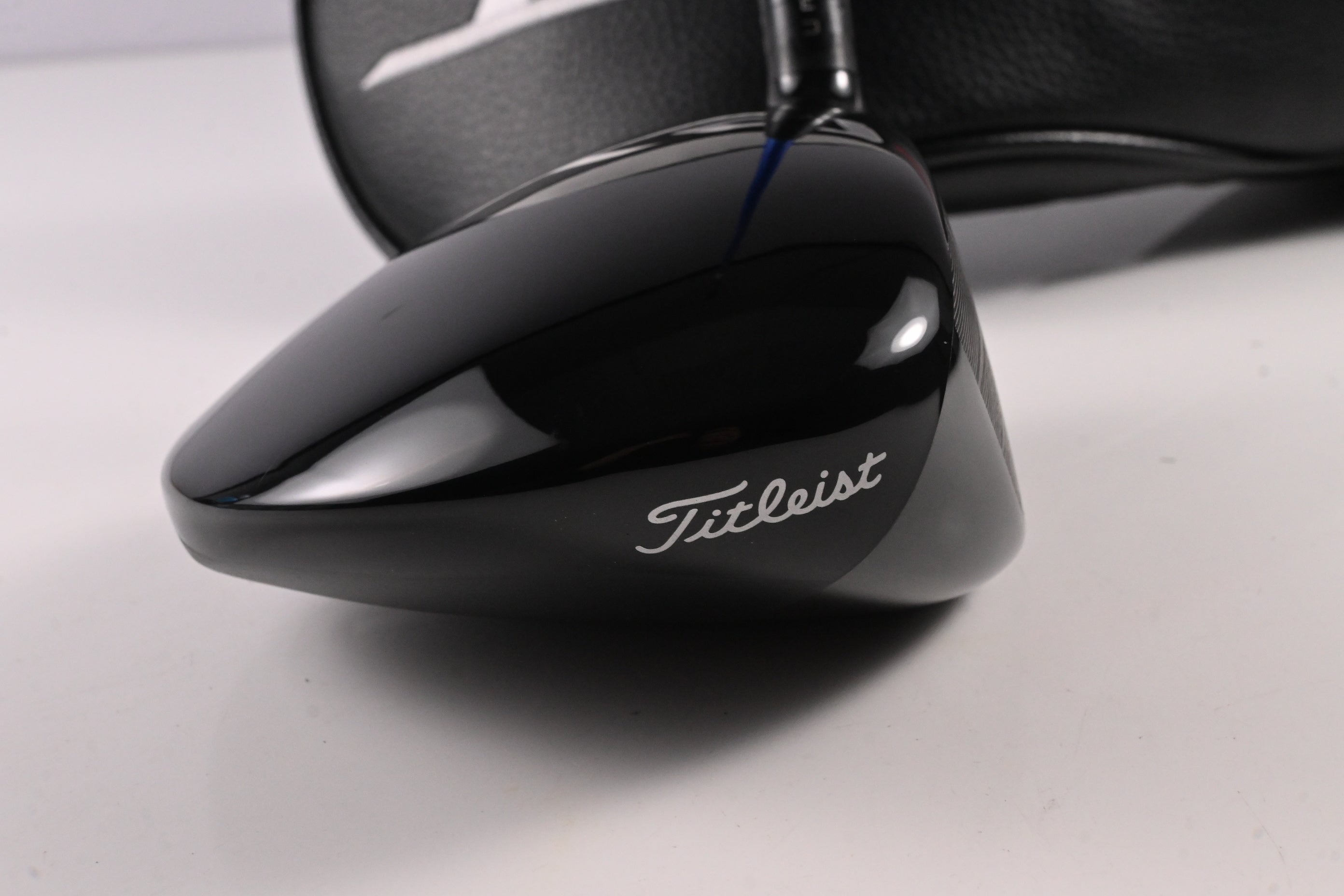 Titleist GT3 Driver / 10 Degree / Stiff Flex Grafalloy Blue Shaft