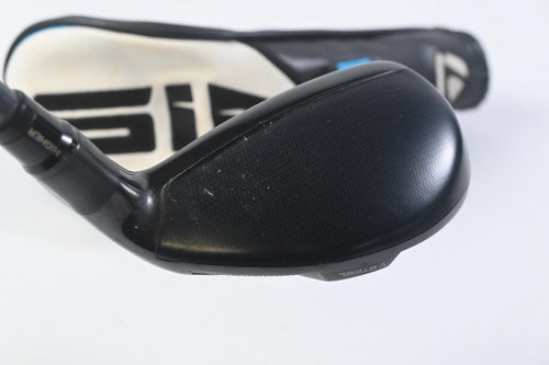 Taylormade SIM2 #2 Hybrid / 17 Degree / Stiff Flex Fujikura Tour Spec Evolution