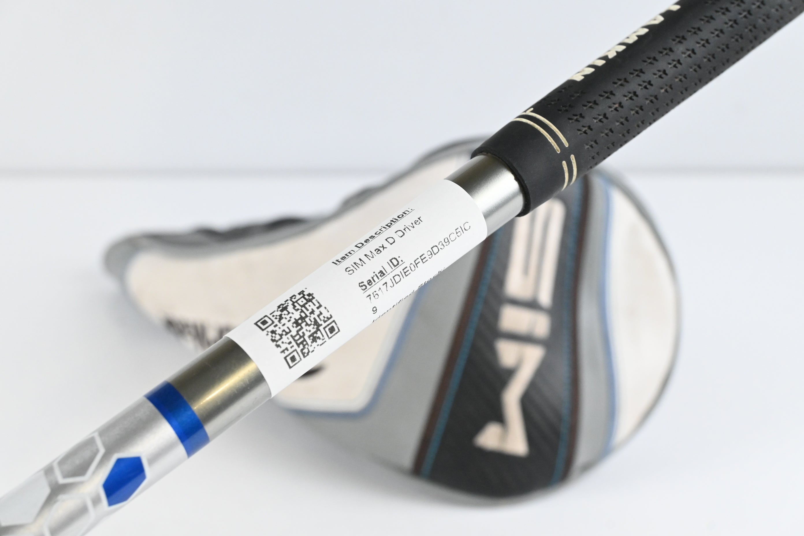Left Hand Taylormade SIM Max D Driver / 9 Degree / Senior Flex Helium 4 Shaft