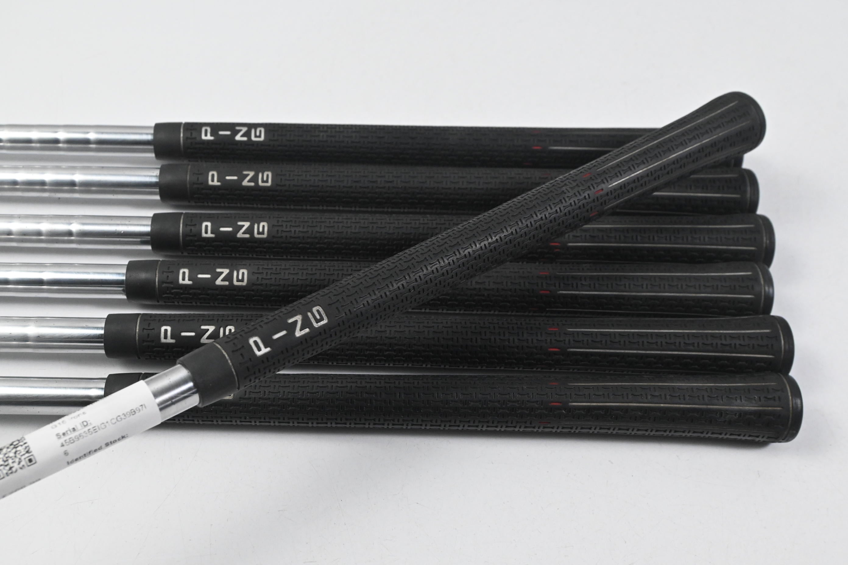 Ping G15 Irons / 4-PW / Black Dot / Regular Flex Ping AWT Shafts