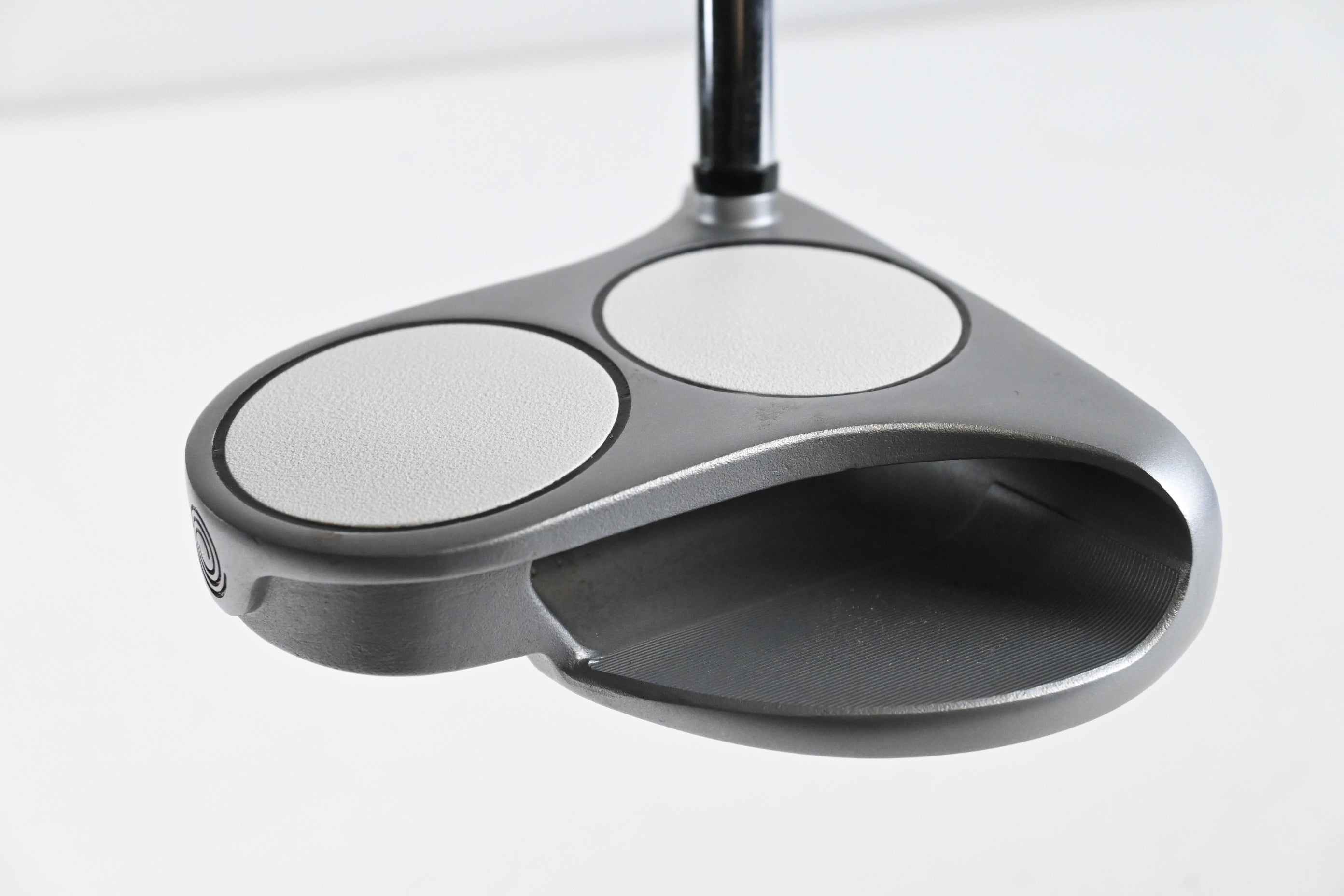 Odyssey White Hot OG 2-Ball 2021 Putter / 33 Inch