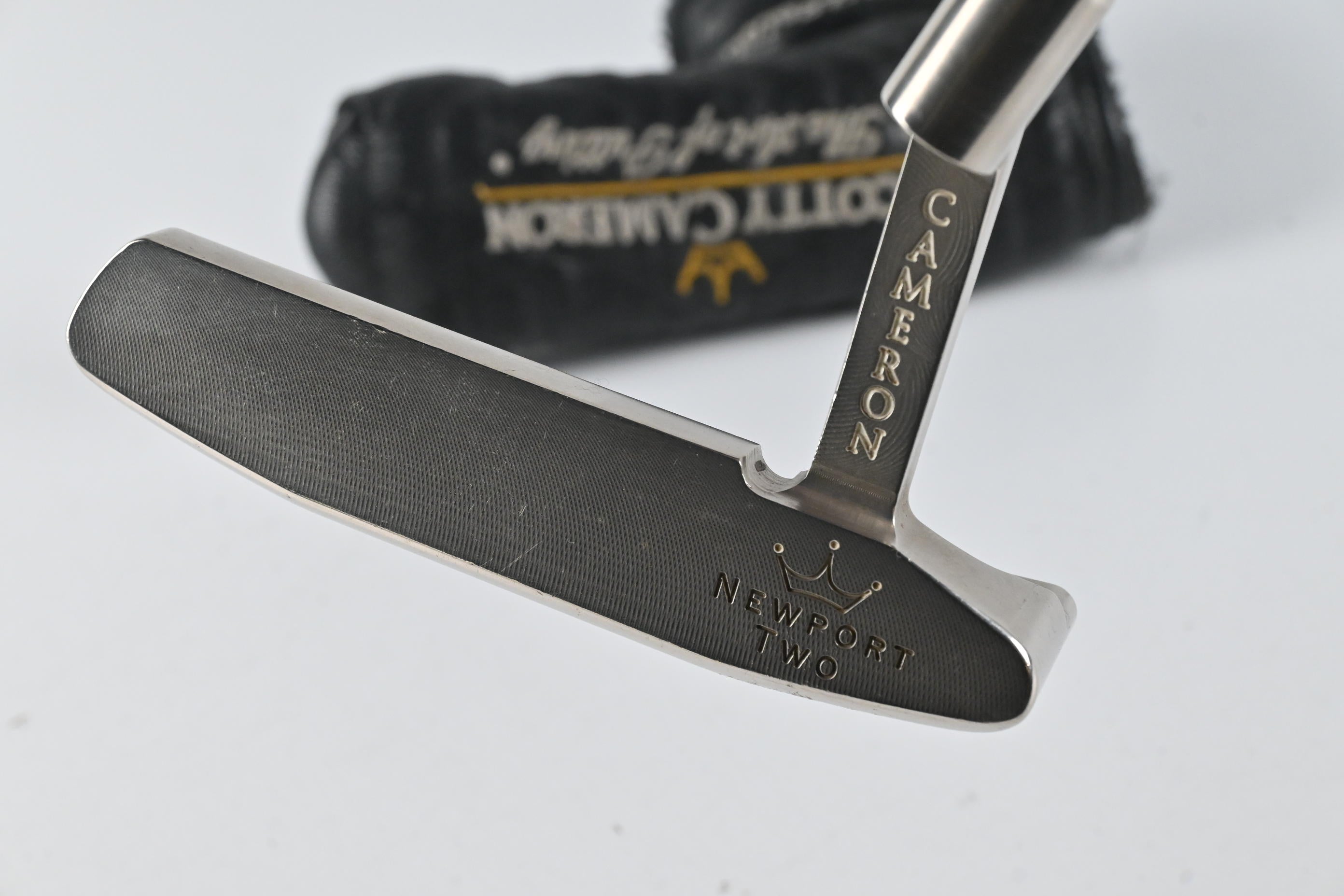 Scotty Cameron Oil Can Classics Newport Two Putter / 33 Inch